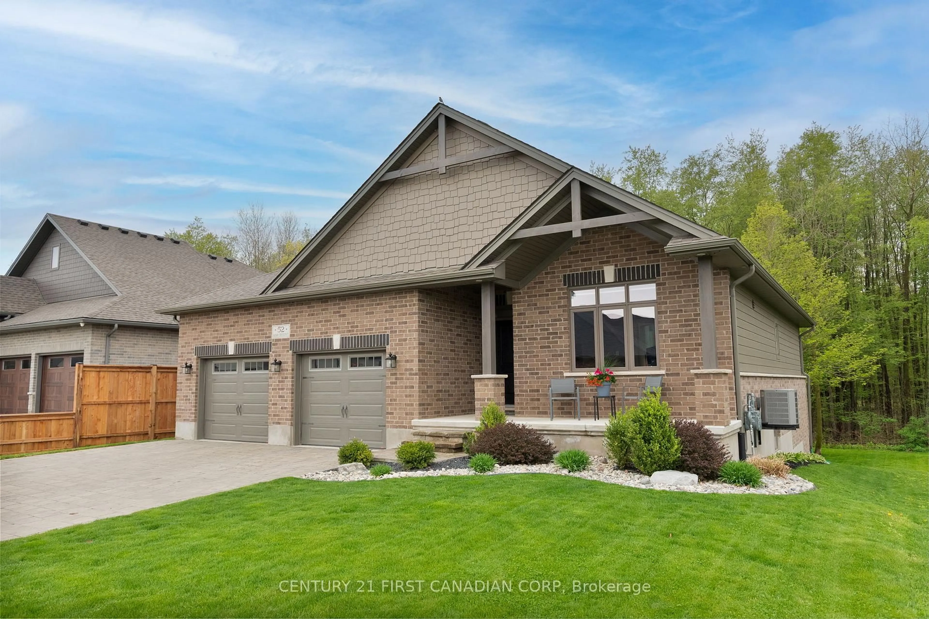 Home with brick exterior material, street for 52 Kemp Cres, Strathroy-Caradoc Ontario N7G 0G3