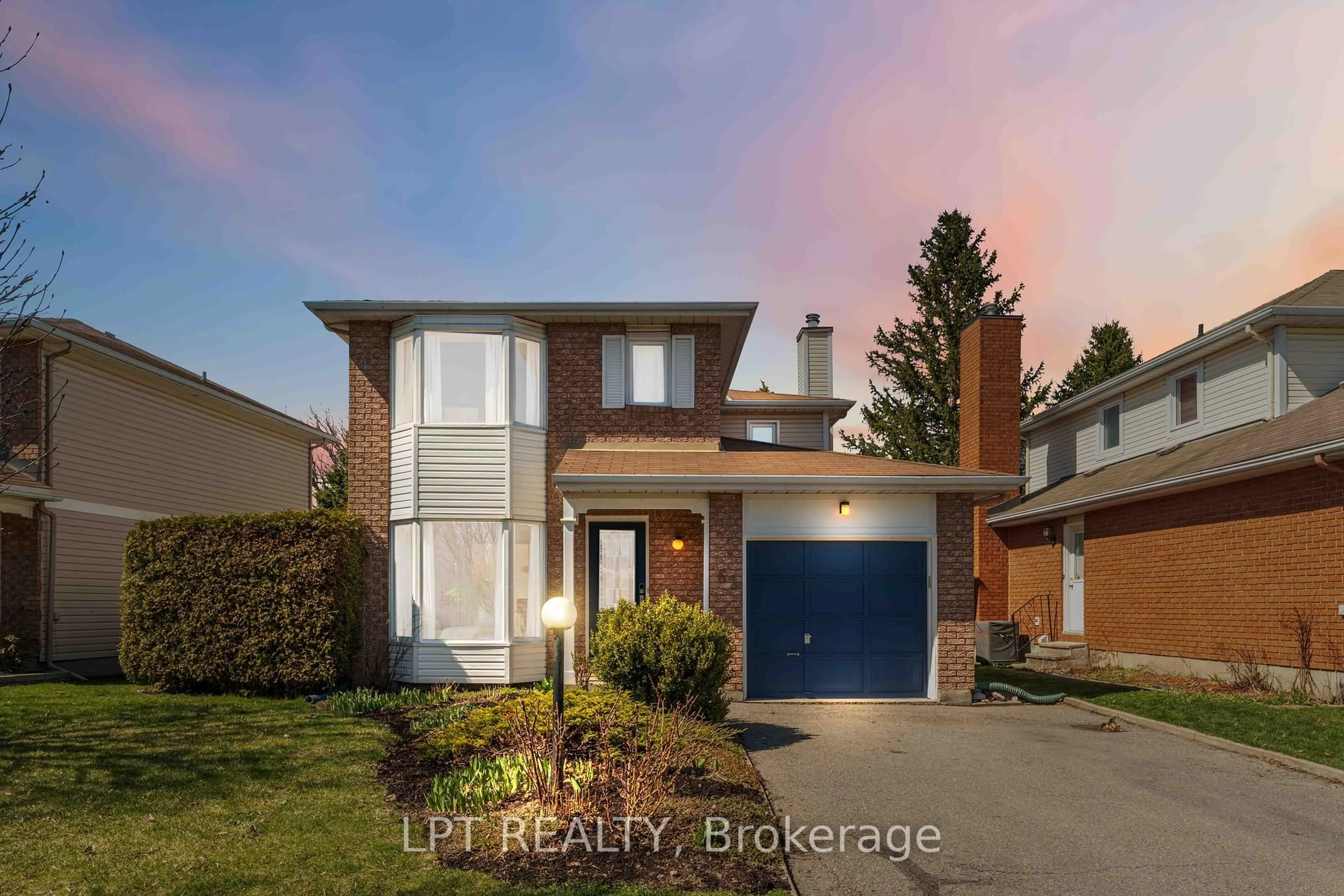 Unknown for 62 TARTAN Dr, Barrhaven Ontario K2J 2V5