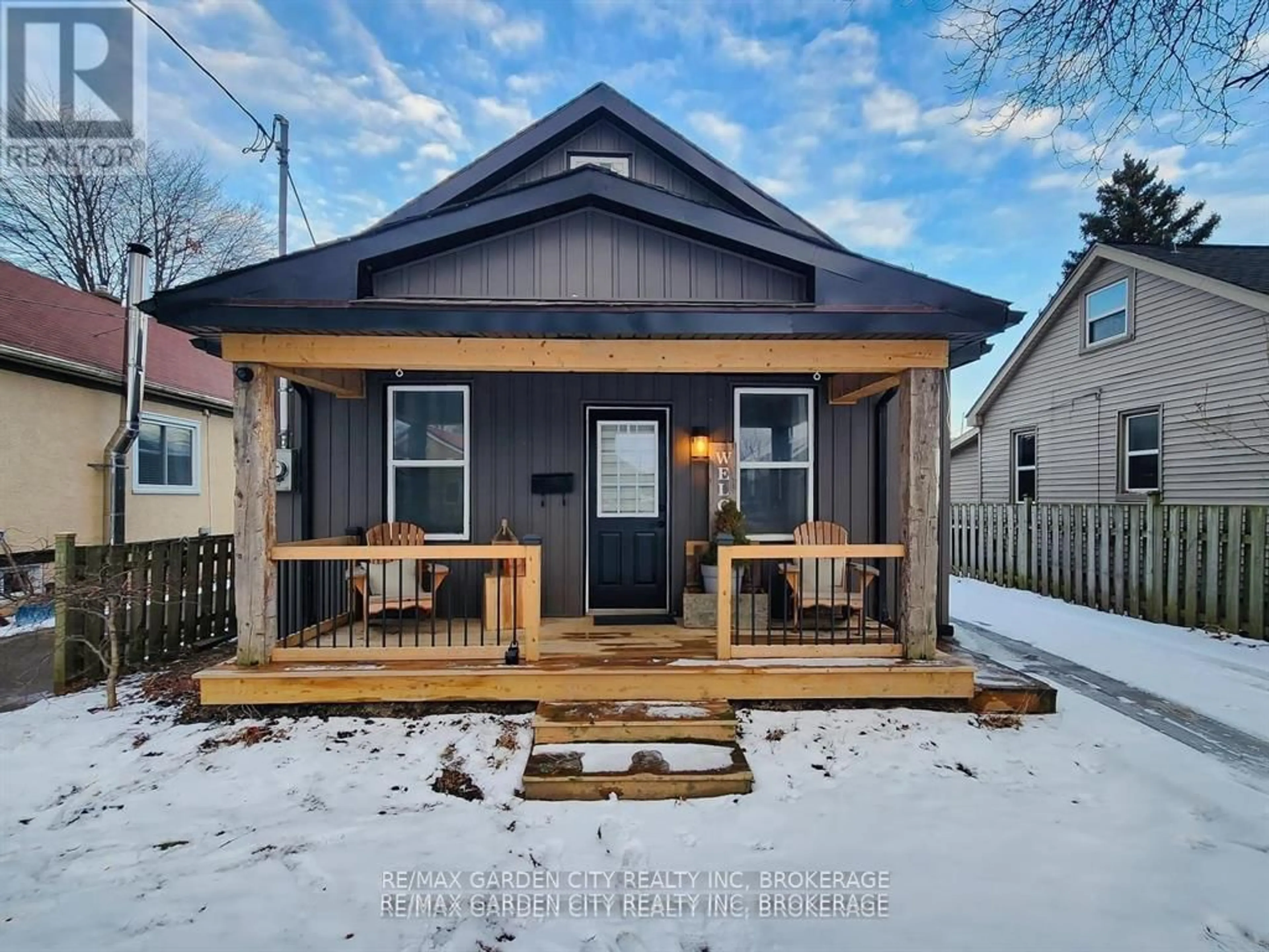 Unknown for 192 York St, St. Catharines Ontario L2R 6G4