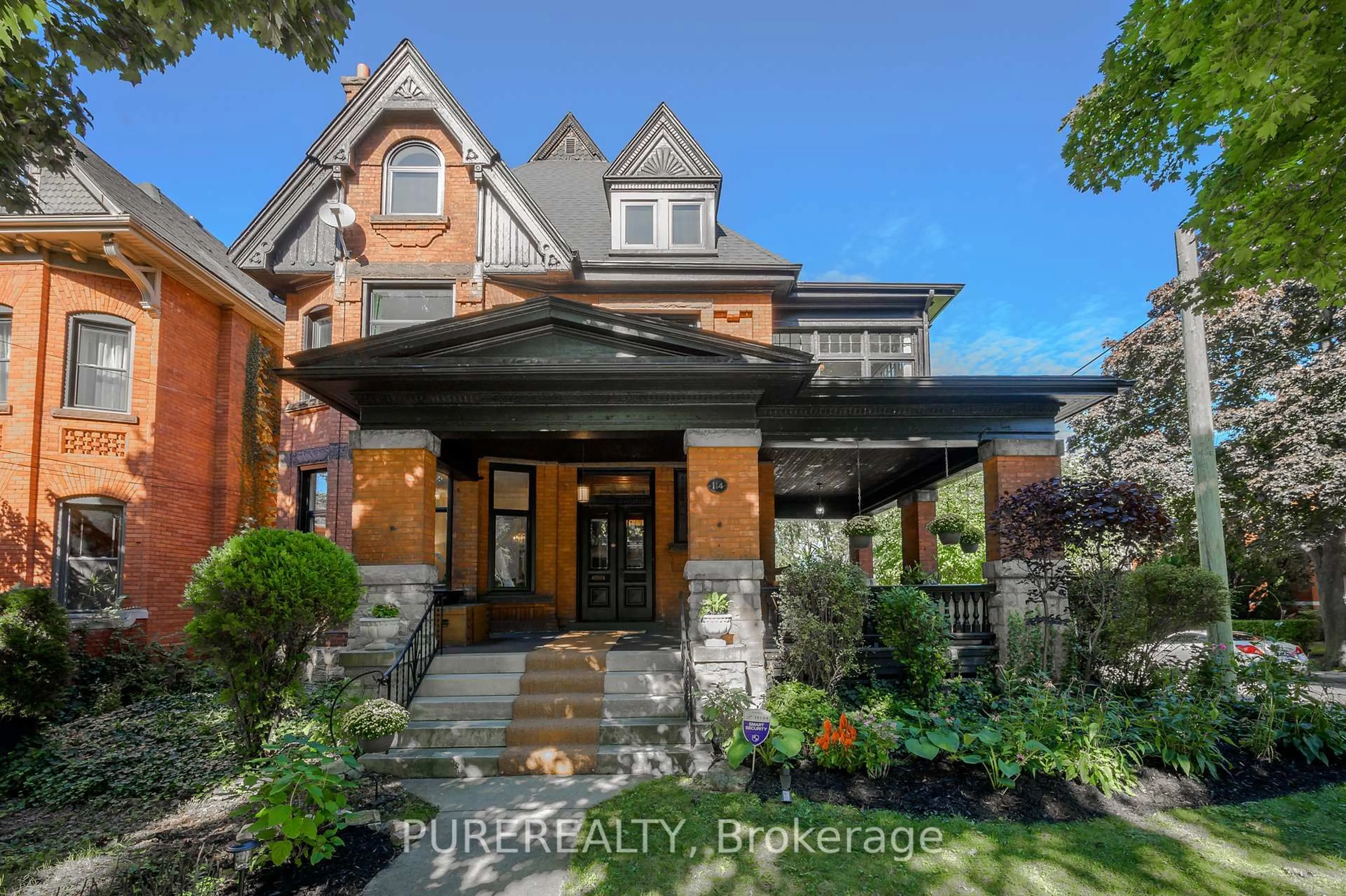 Home with brick exterior material, street for 114 Aberdeen Ave, Hamilton Ontario L8P 2P2