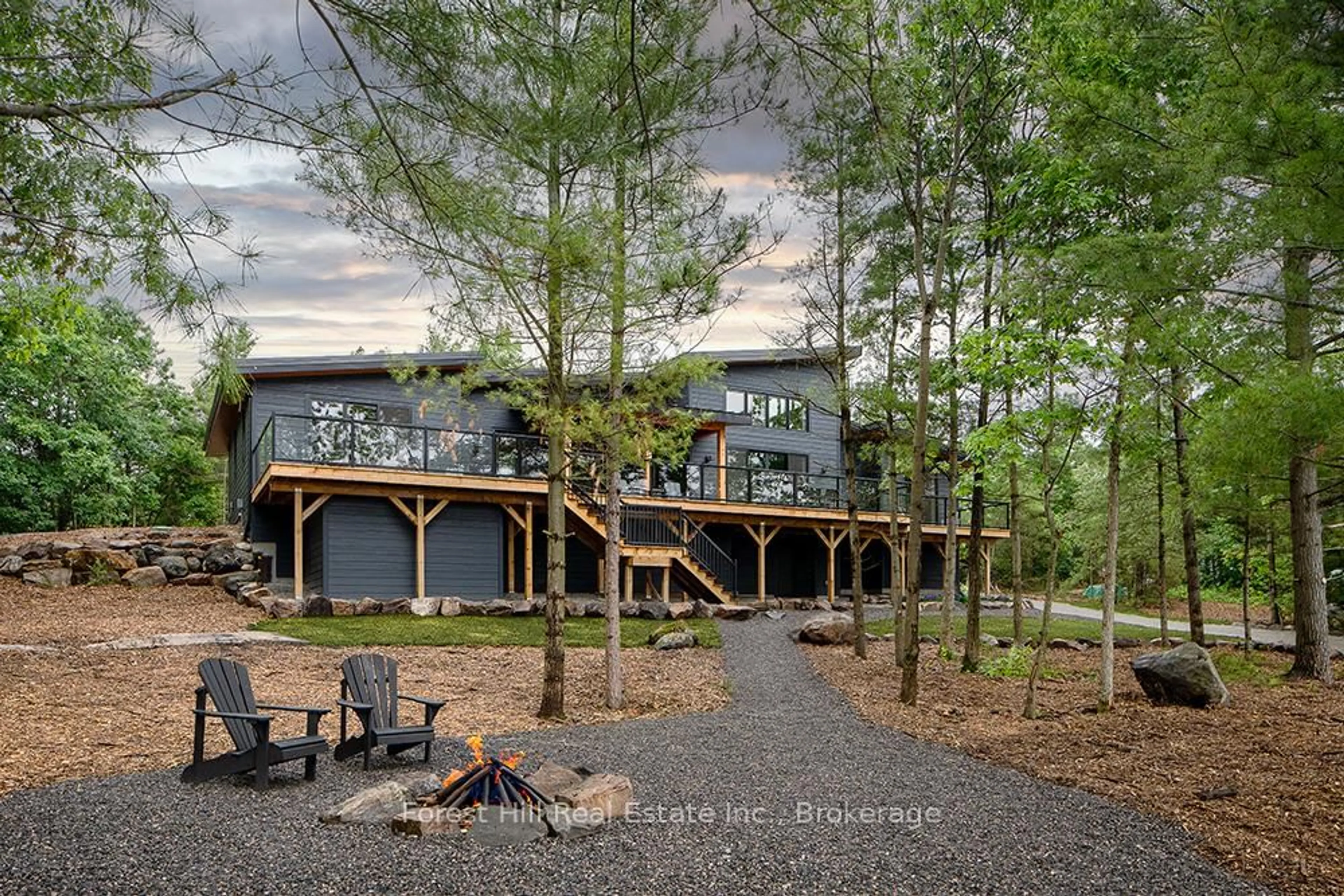 Patio, forest/trees view for 40 Island 810 N/A, Georgian Bay Ontario P0E 1E0