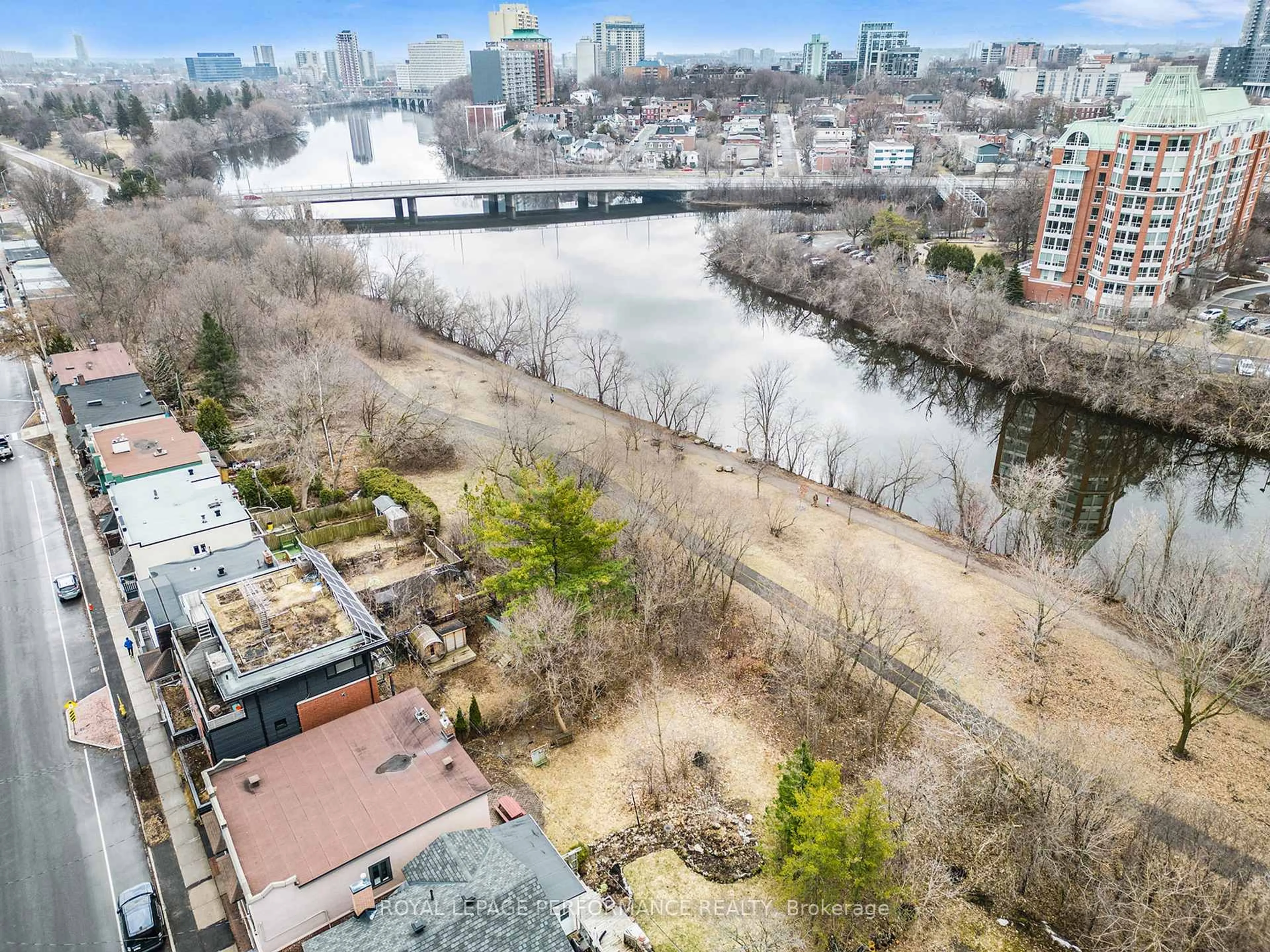 A pic from outside/outdoor area/front of a property/back of a property/a pic from drone, city buildings view from balcony for 327 Crichton St, Ottawa Ontario K1M 1W3