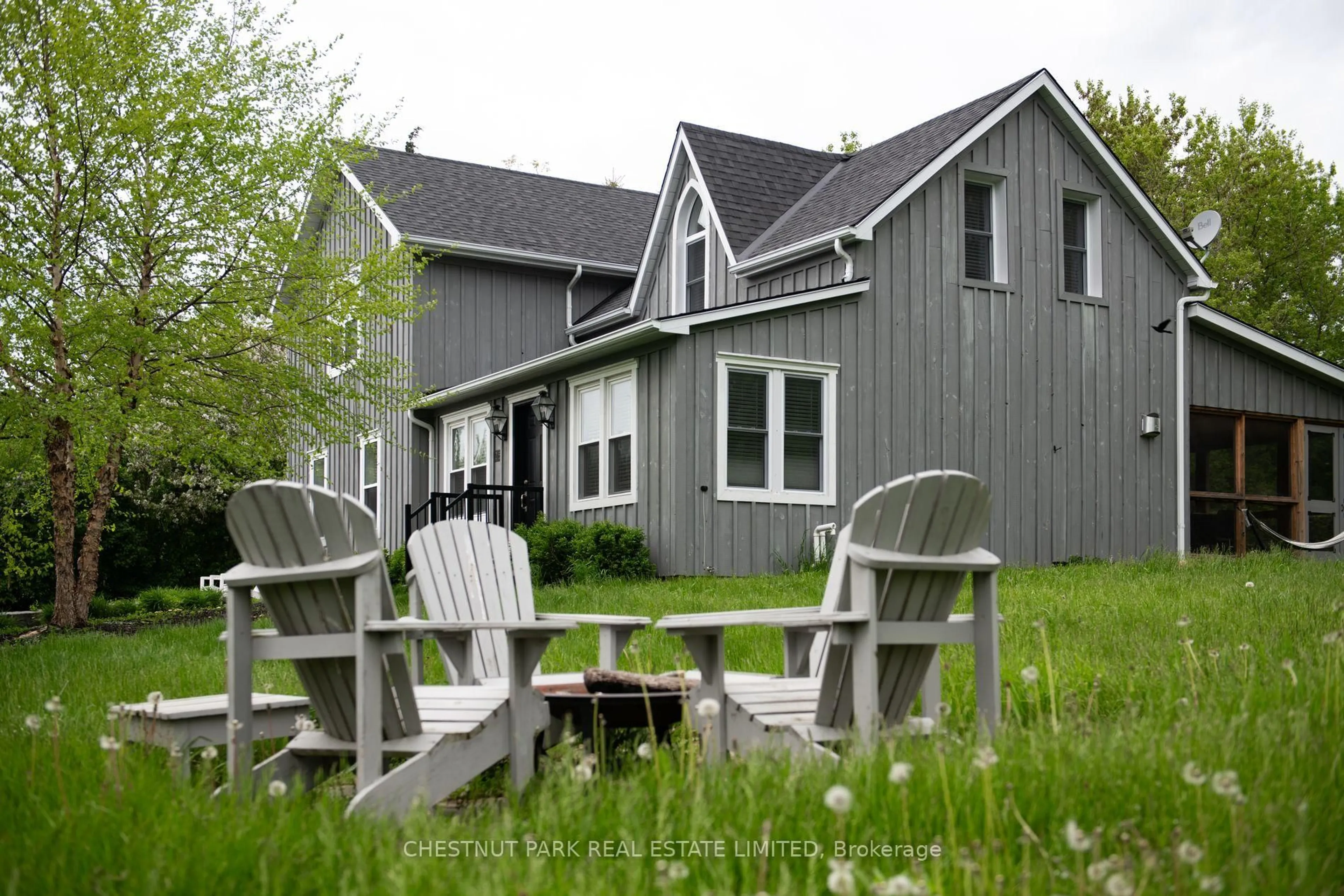 Patio, street for 25 Stanley St, Prince Edward County Ontario K0K 1G0