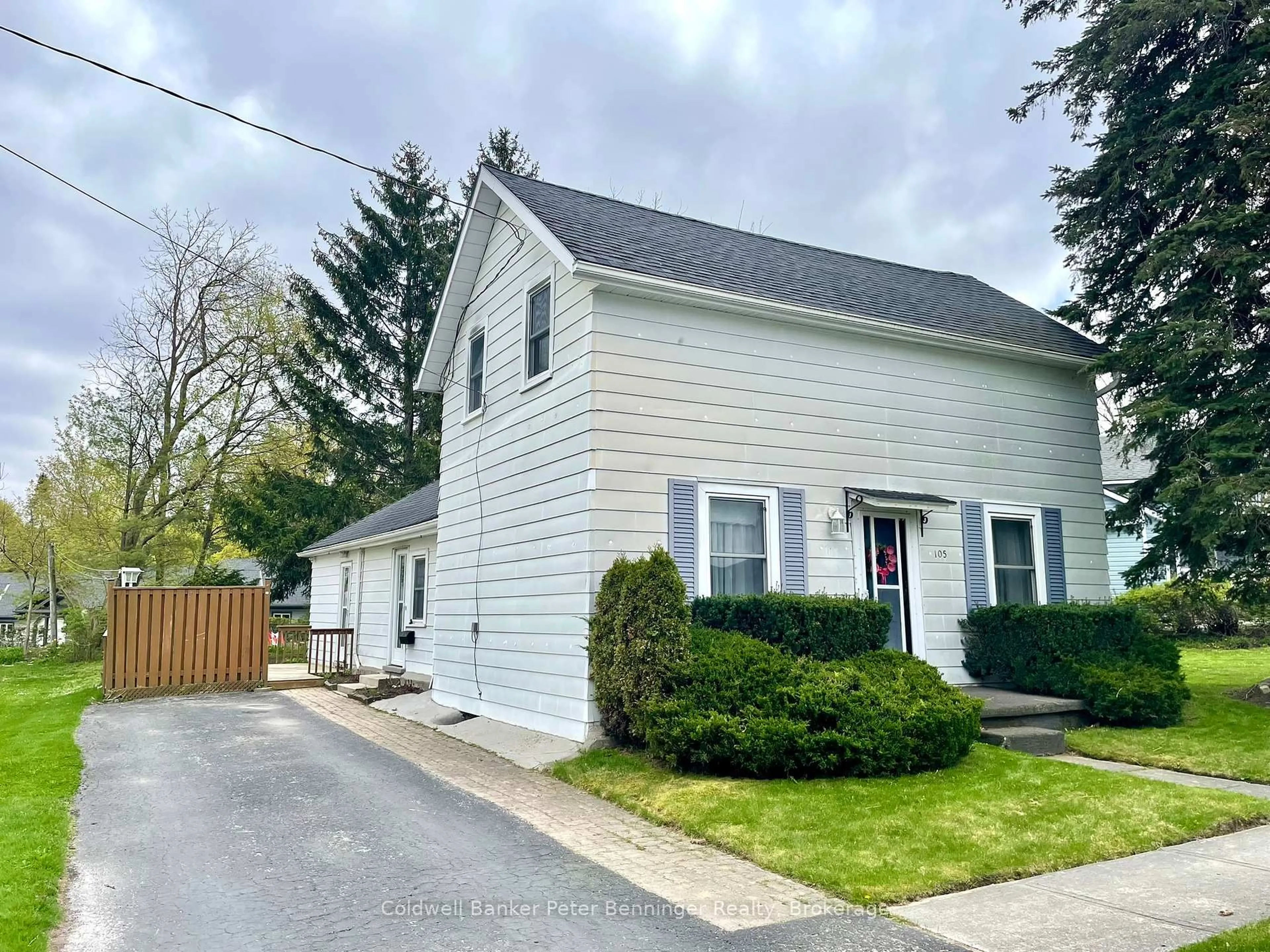 Unknown for 105 McGivern St, Brockton Ontario N0G 2V0