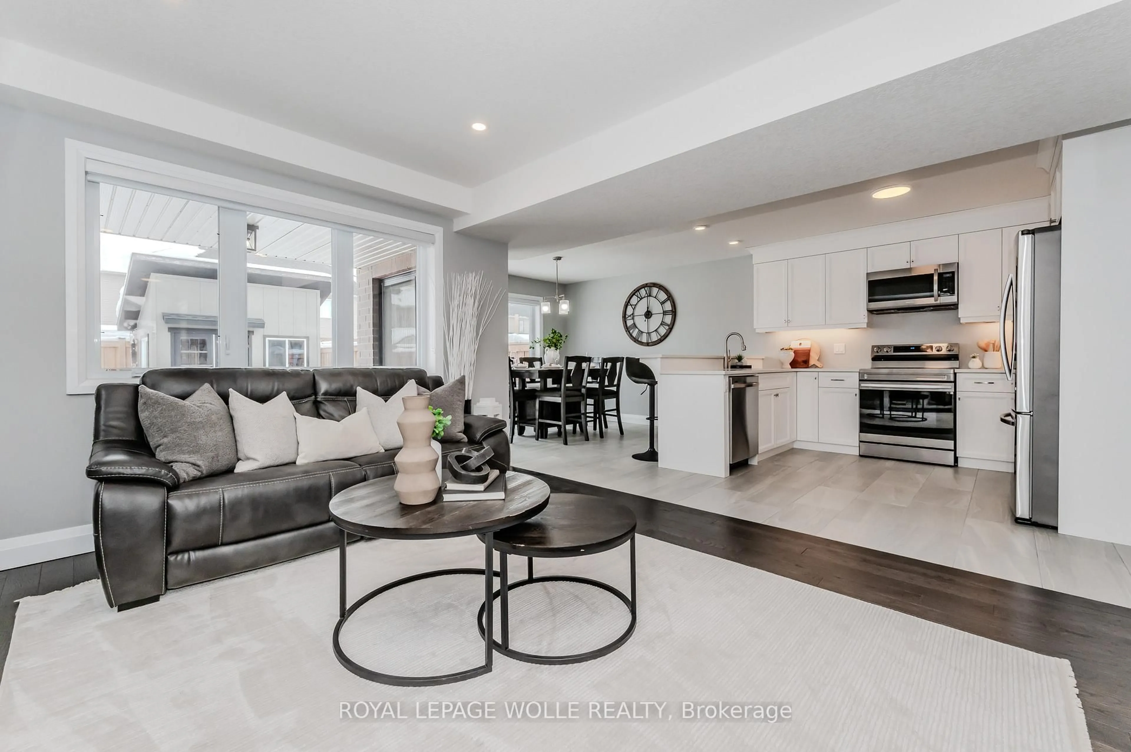 Open concept kitchen, ceramic/tile floor for 118 Stephenson Way, Minto Ontario N0G 2P0