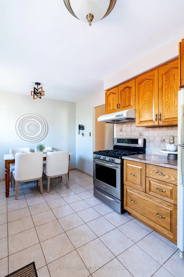 Additional property image - 16 Billington Cres