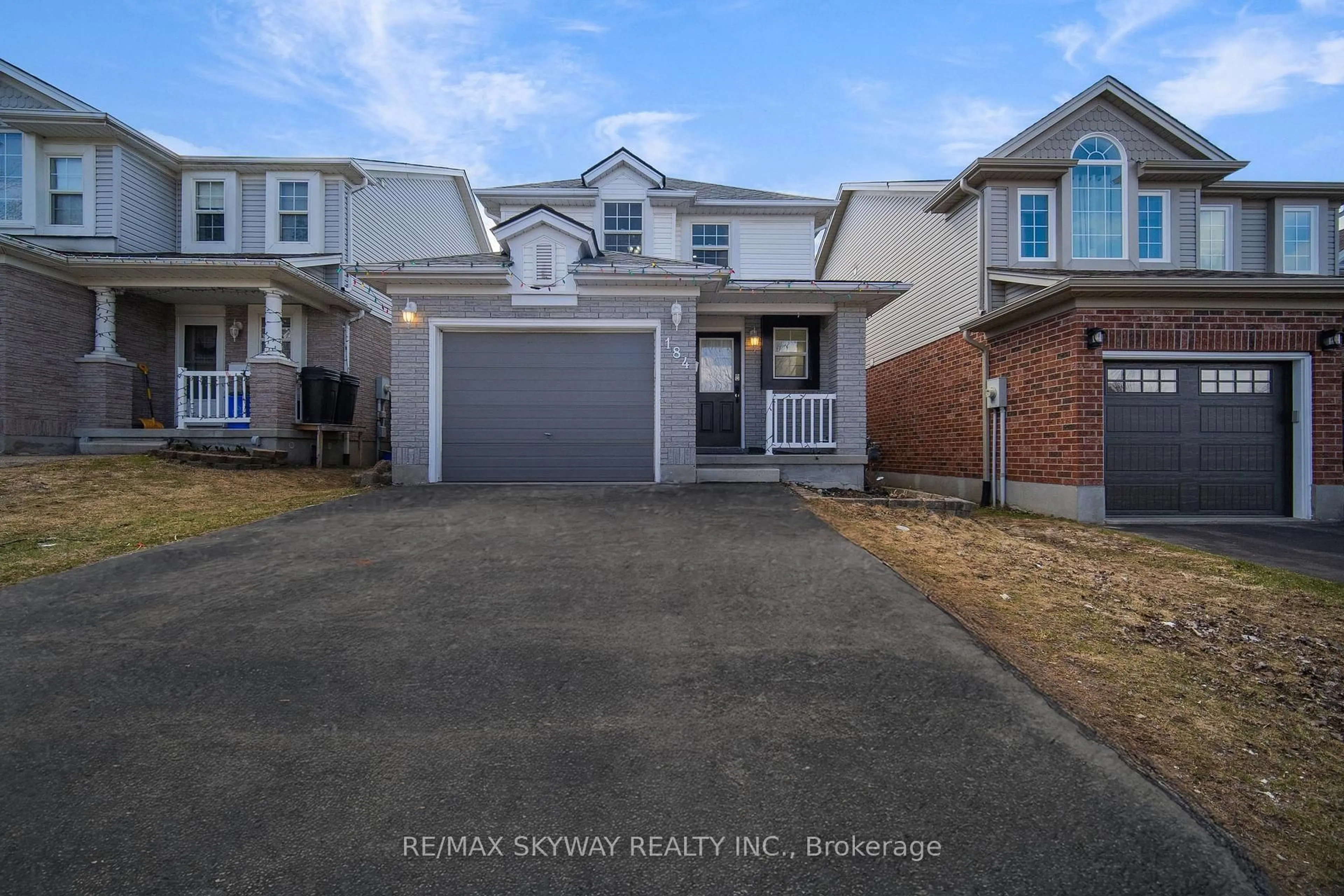 A pic from outside/outdoor area/front of a property/back of a property/a pic from drone, street for 184 Veronica Dr, Kitchener Ontario N2A 2R9