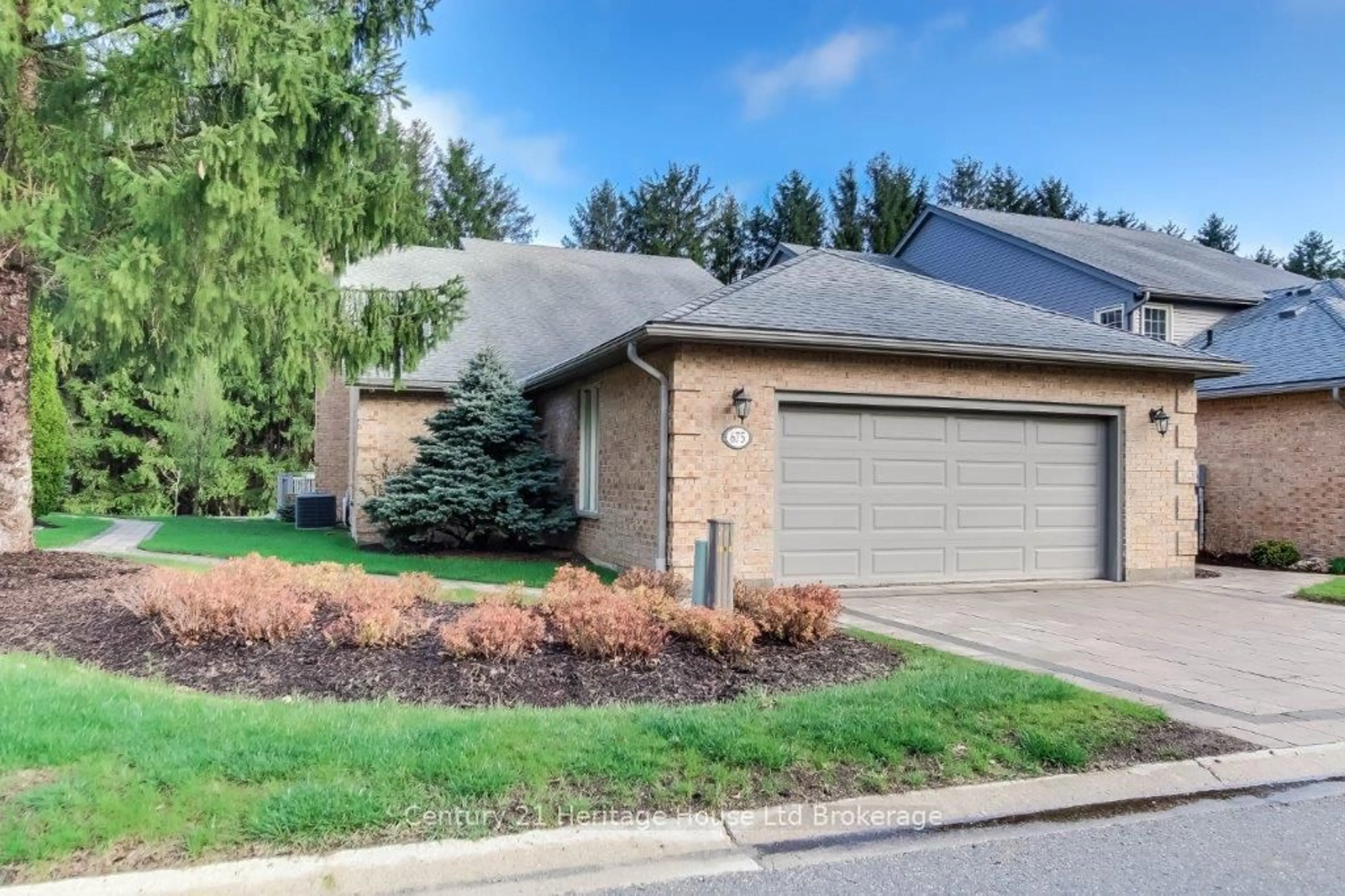 Home with brick exterior material, street for 675 Lansdowne Ave, Woodstock Ontario N4T 1K3