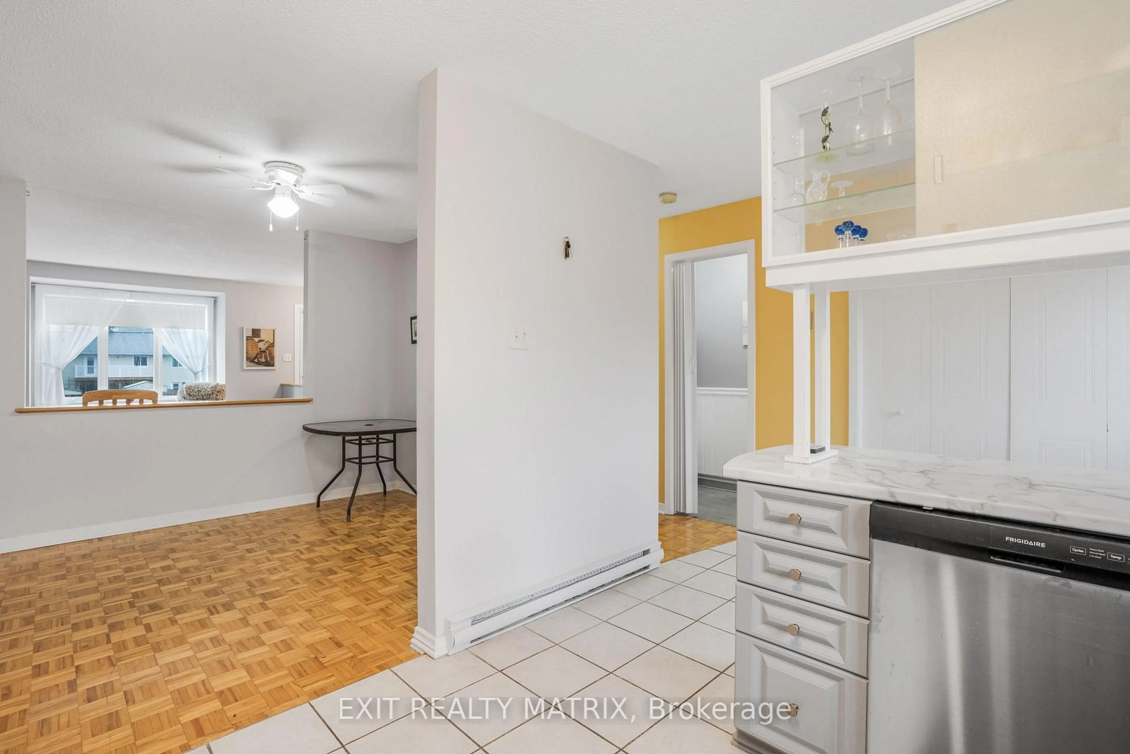 Standard kitchen, unknown for 623 Spence Ave #7, Hawkesbury Ontario K6A 3J4