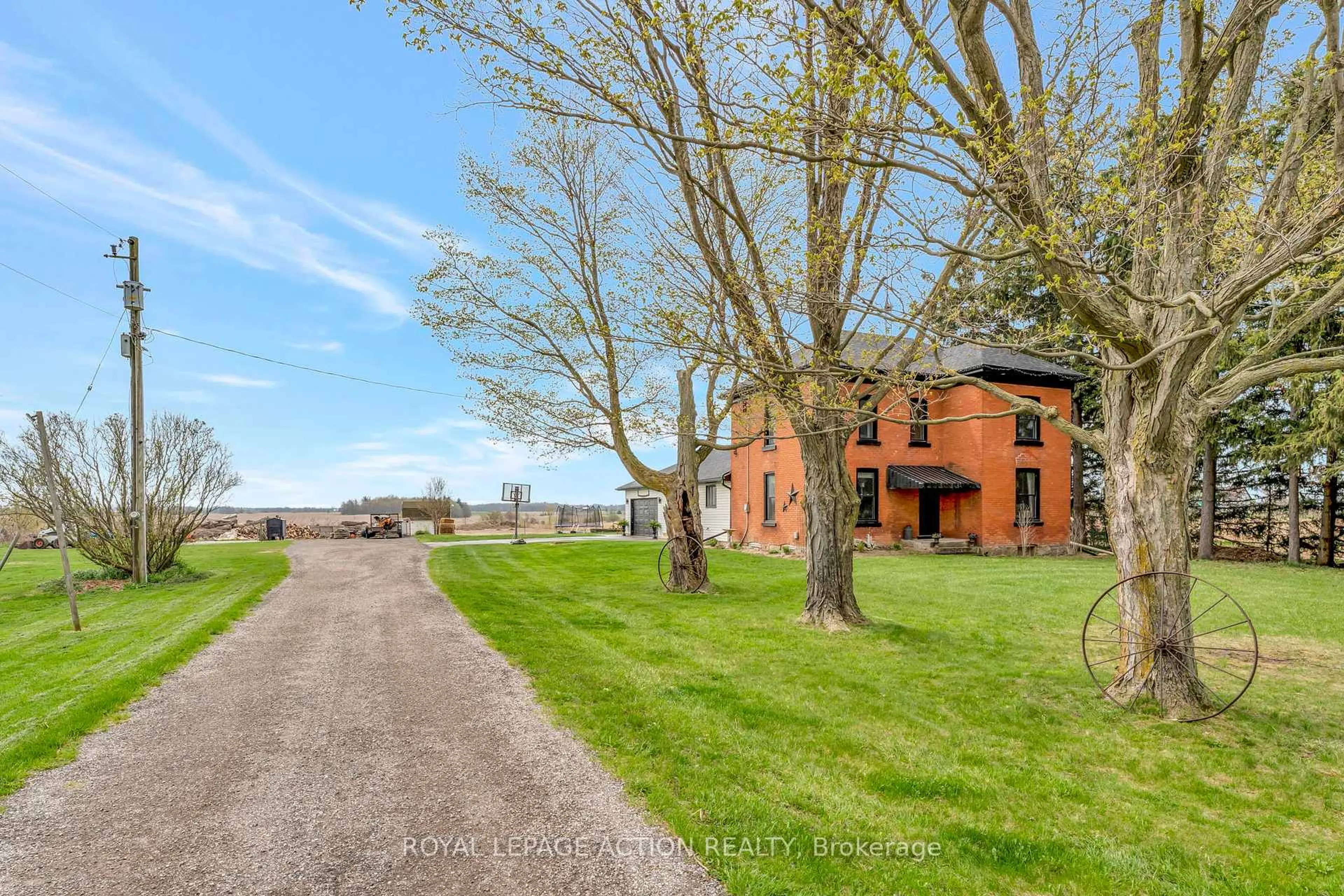 A pic from outside/outdoor area/front of a property/back of a property/a pic from drone, water/lake/river/ocean view for 149 Sour Springs Rd, Brant Ontario N0E 1K0