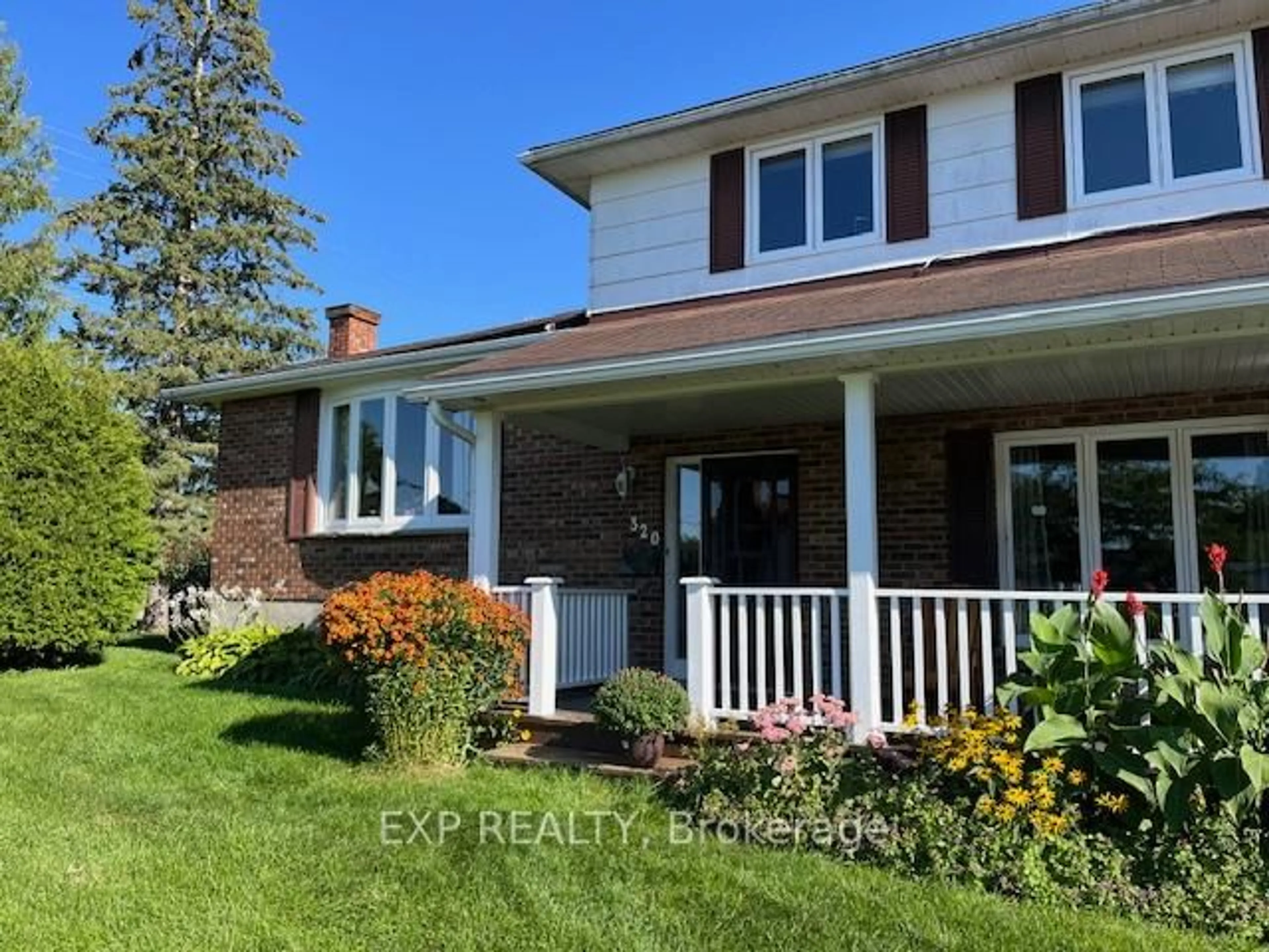Home with brick exterior material, street for 320 Francis St, Renfrew Ontario K7V 4L7
