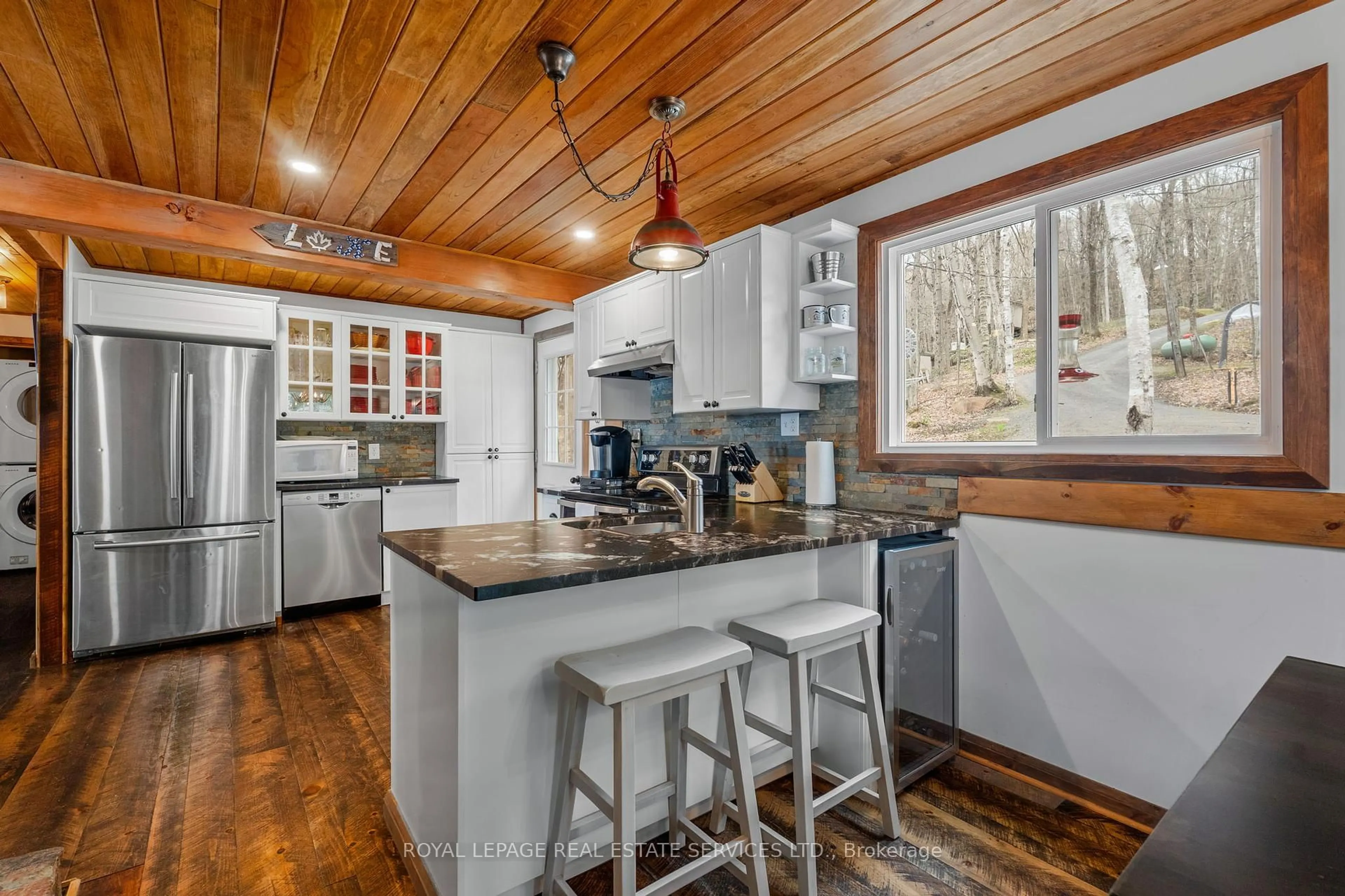 Open concept kitchen, unknown for 1158 Shea Rd #29, Muskoka Lakes Ontario P0B 1M0