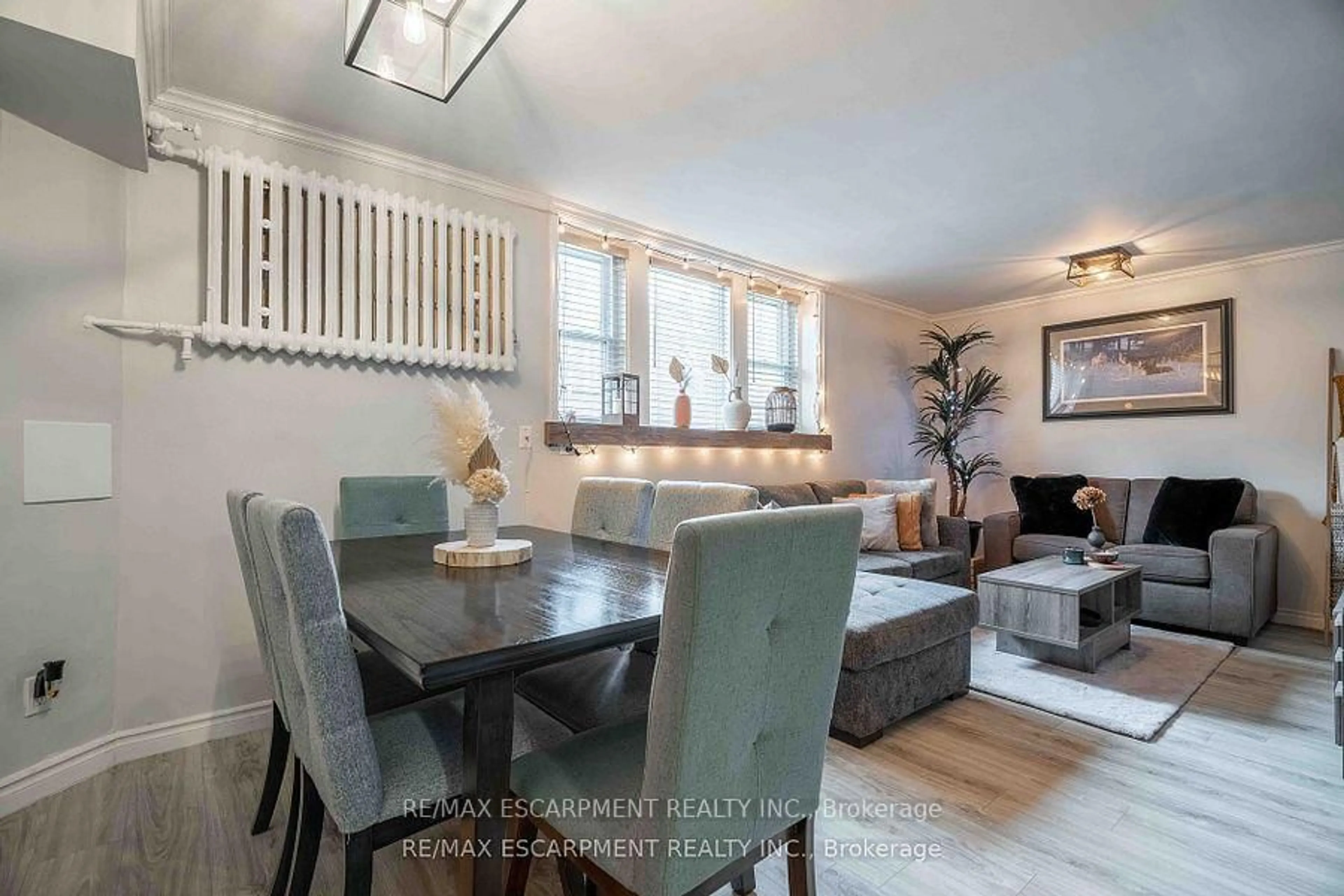 Dining room, unknown for 356 Hunter St #9, Hamilton Ontario L8N 1N8