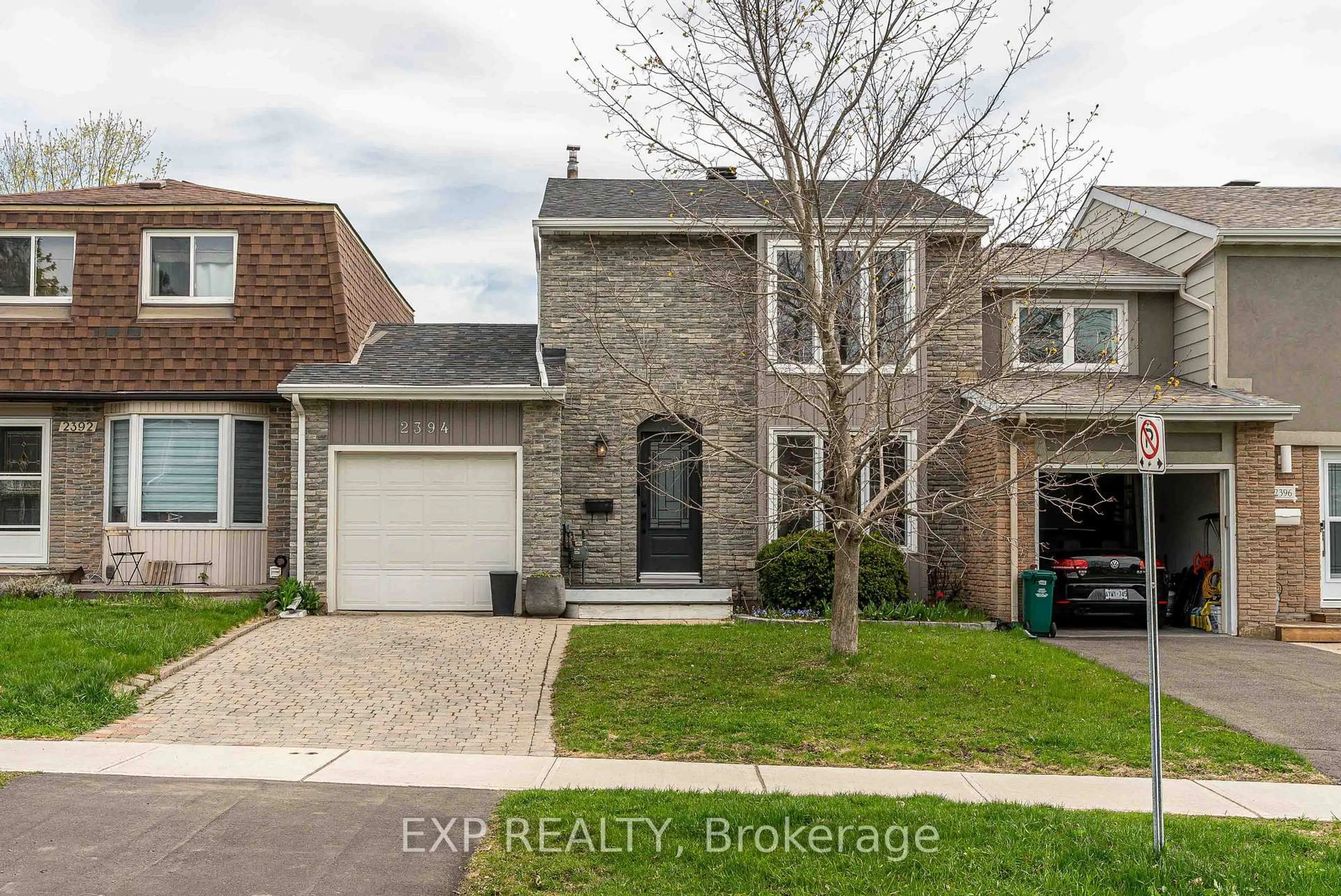 Home with brick exterior material, street for 2394 Rondel St, Ottawa Ontario K1B 4M2