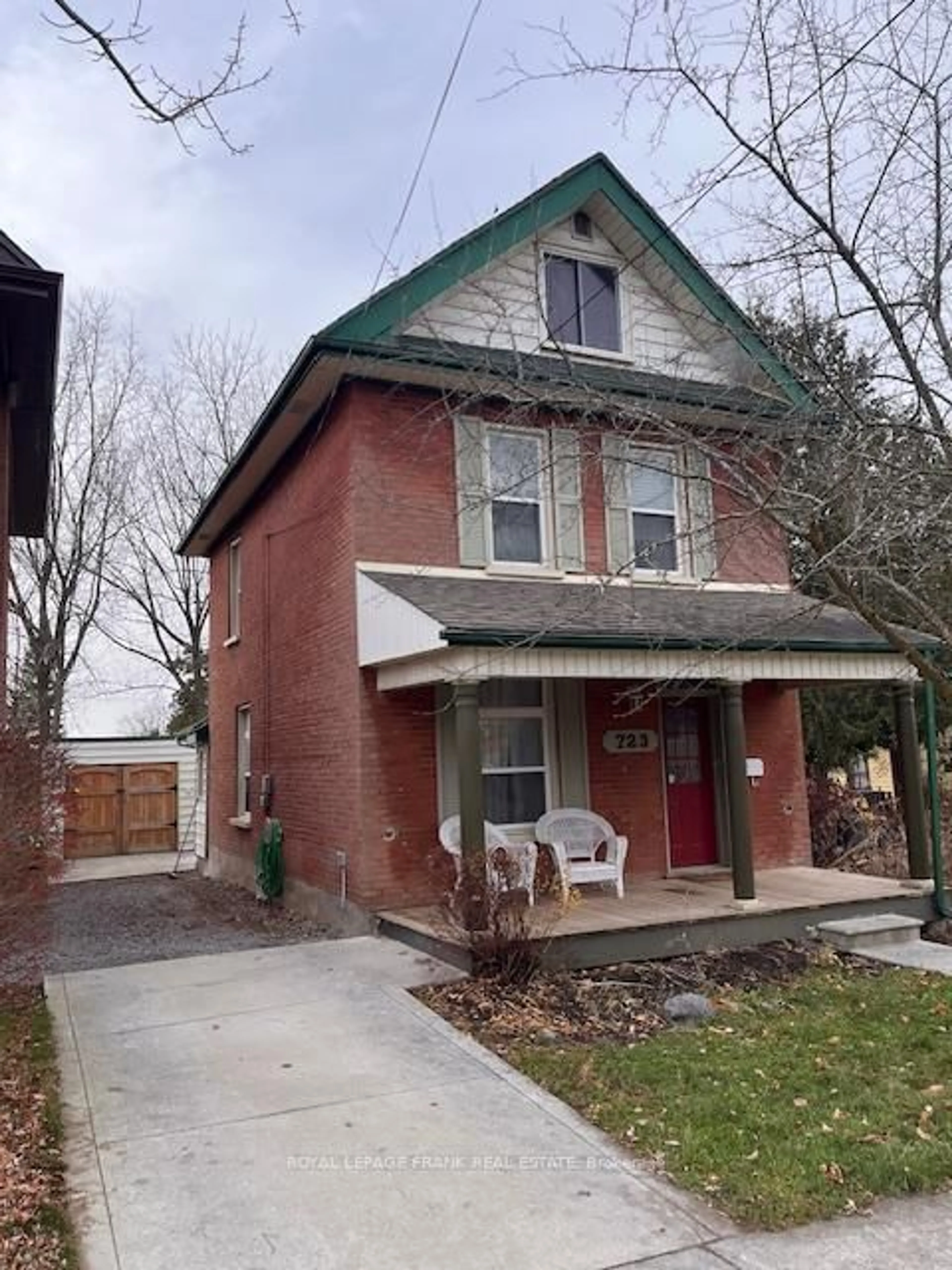 Home with brick exterior material, street for 723 Bethune St, Peterborough North Ontario K9H 4A5