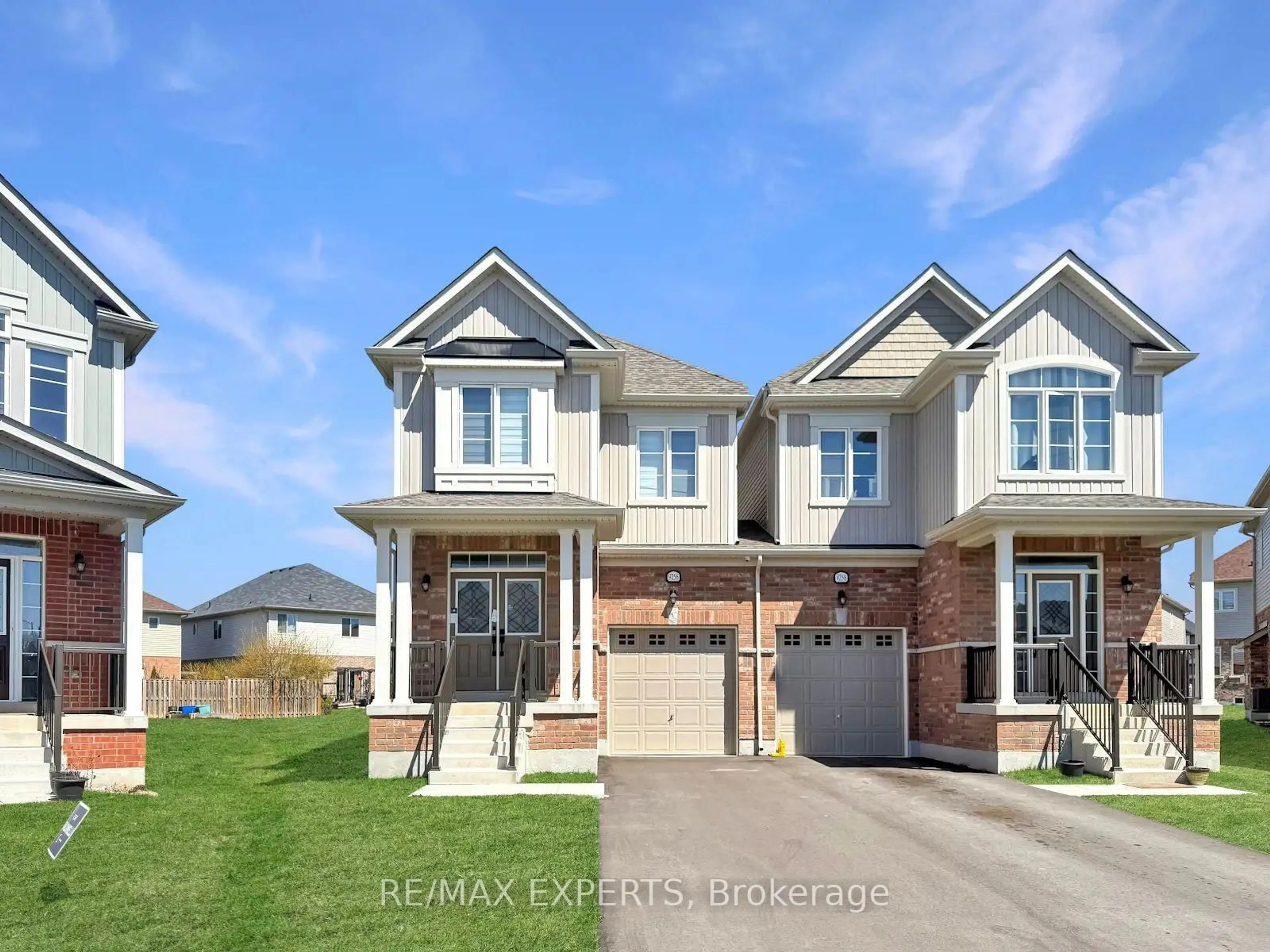 Home with brick exterior material, street for 9256 Griffon St, Niagara Falls Ontario L2G 3R6