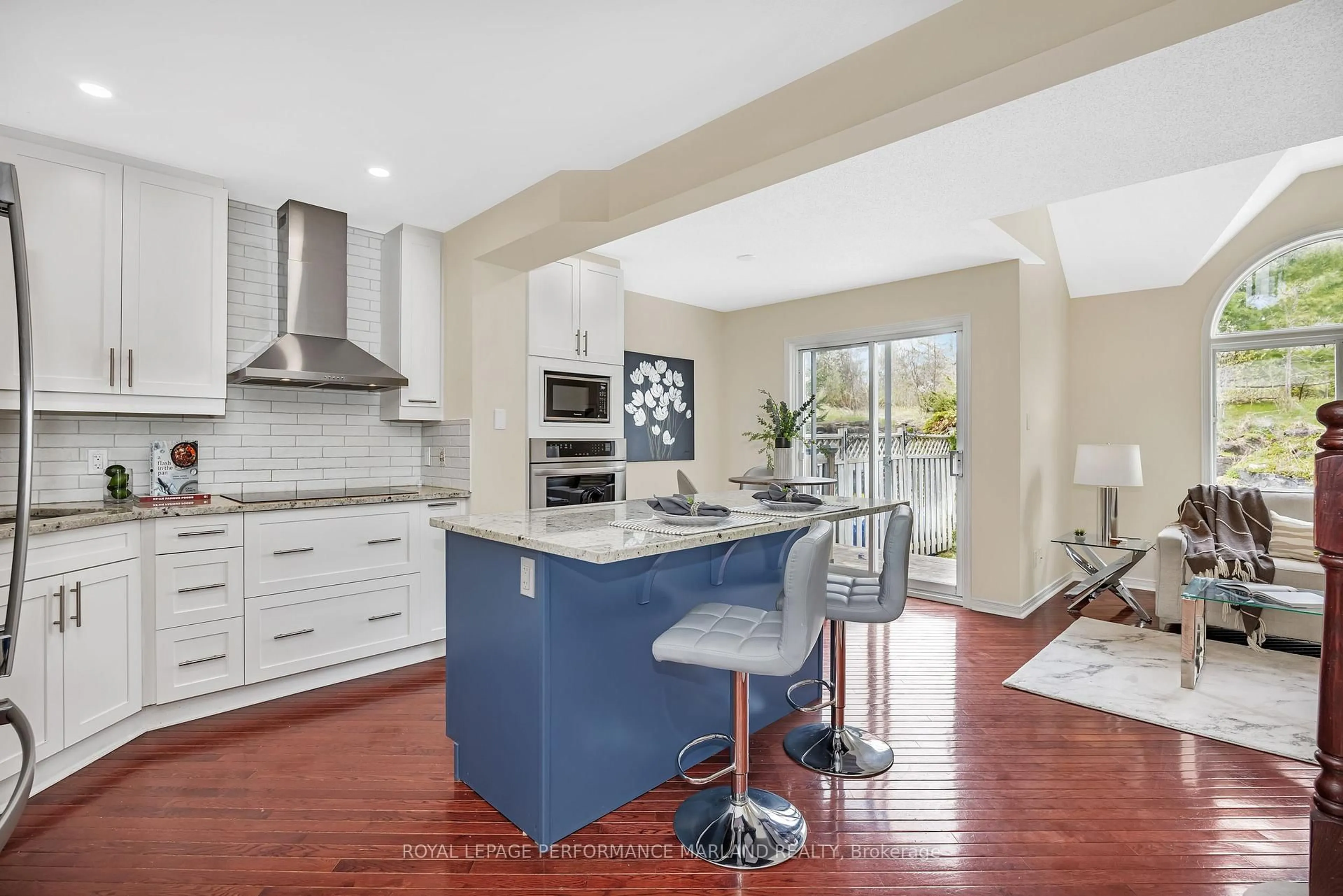 Open concept kitchen, ceramic/tile floor for 112 Blackdome Cres, Ottawa Ontario K2T 1B1