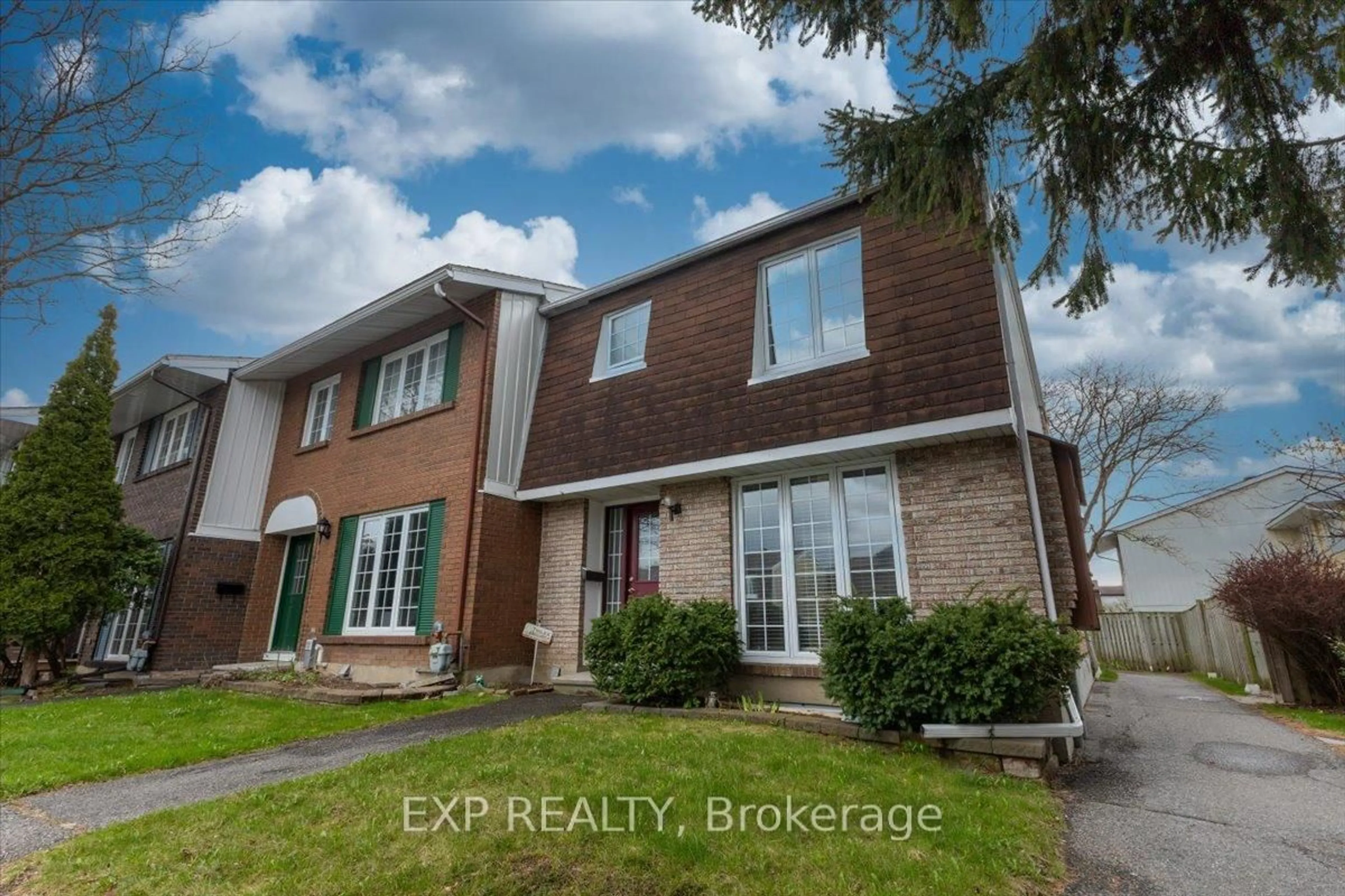 Unknown for 422 Kintyre Private #141, Ottawa Ontario K2C 3M7