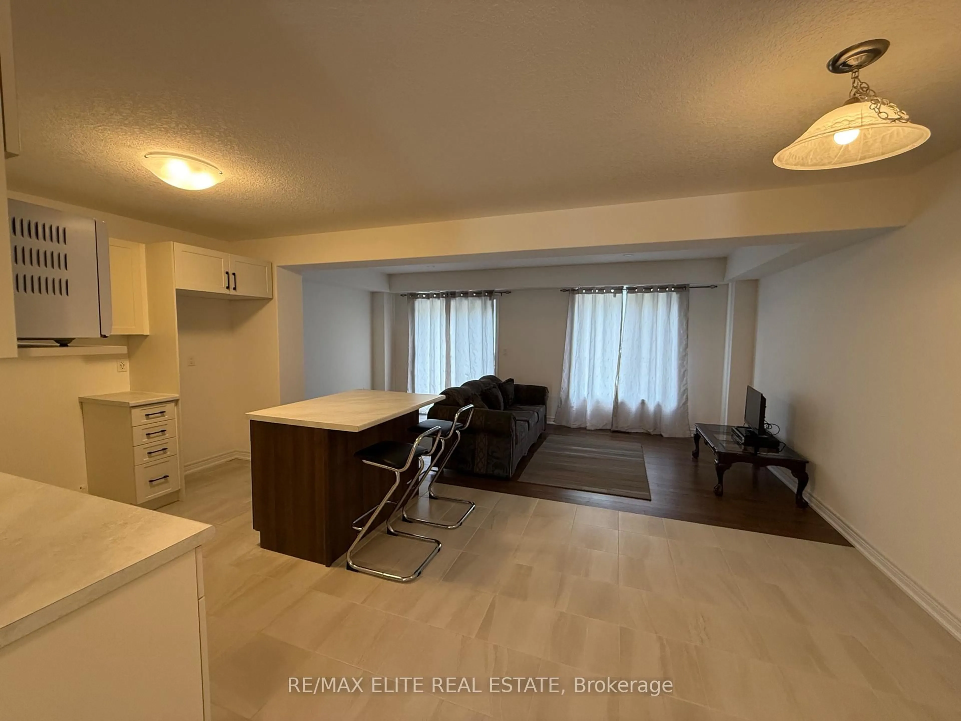 A pic of a room for 133 Mullin St, Grey Highlands Ontario N0C 1H0