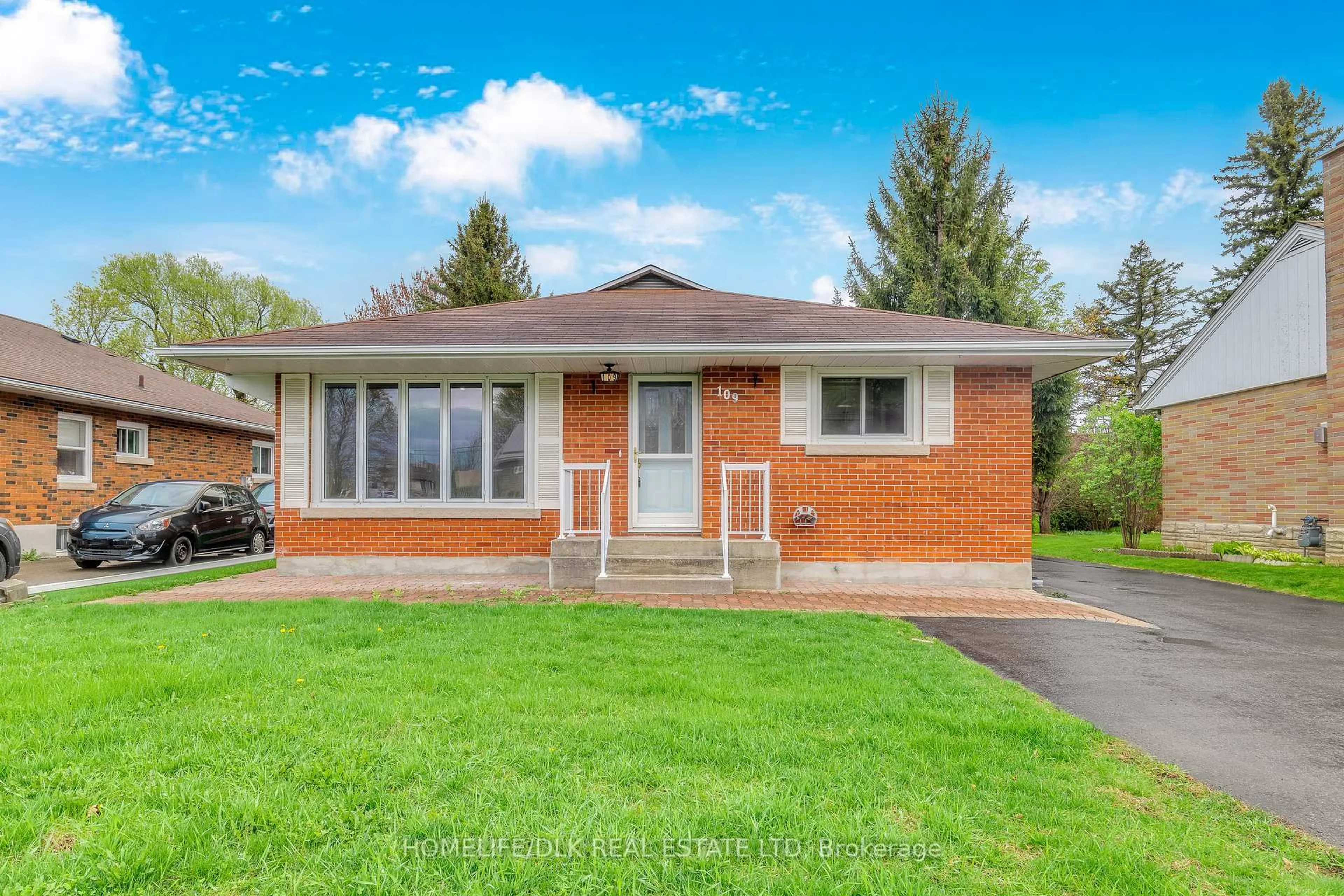 Home with brick exterior material, street for 109 Reynolds Dr, Brockville Ontario K6V 1X2