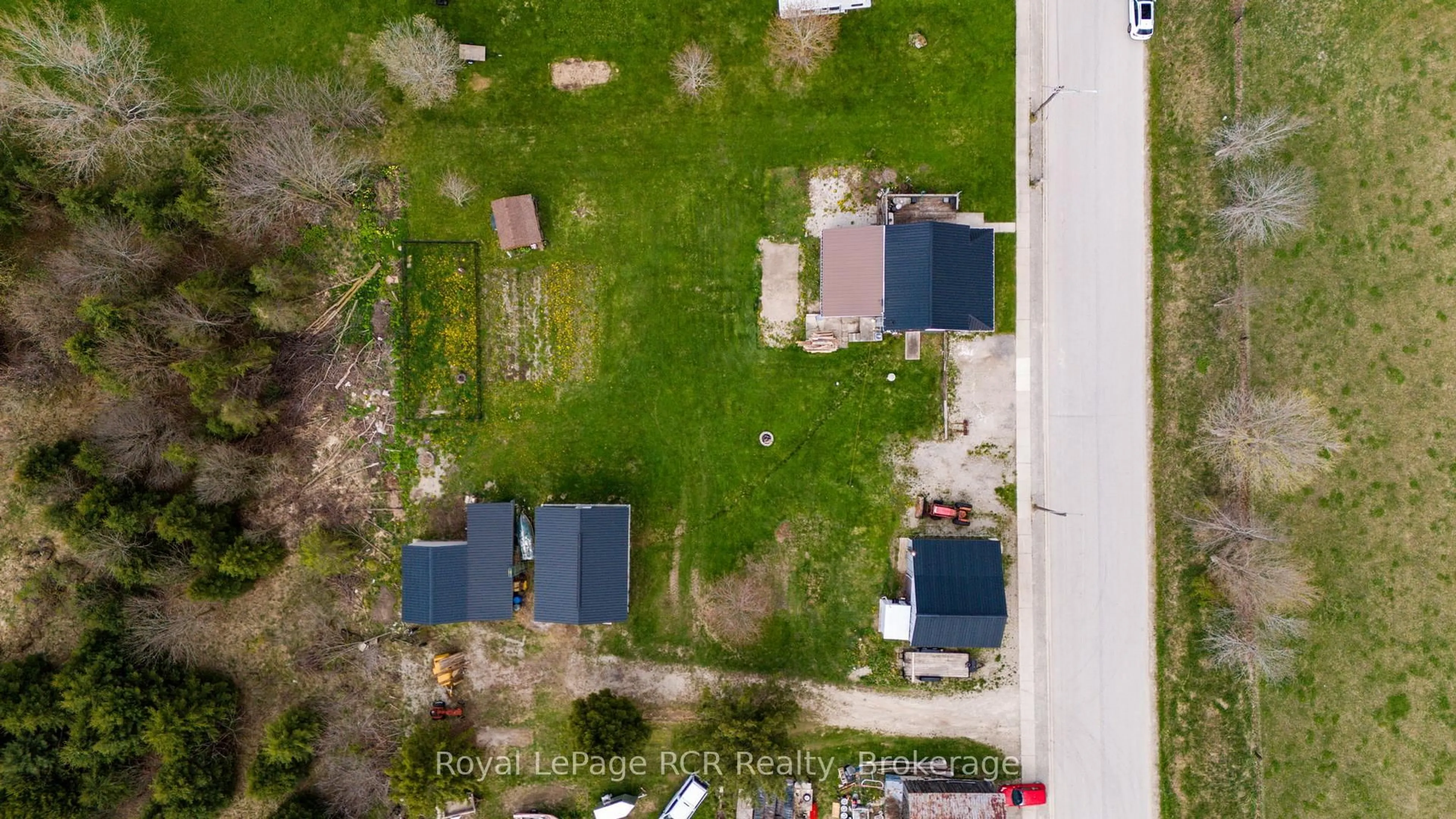 A pic from outside/outdoor area/front of a property/back of a property/a pic from drone, street for 181 Council Rd, South Bruce Ontario N0G 1W0