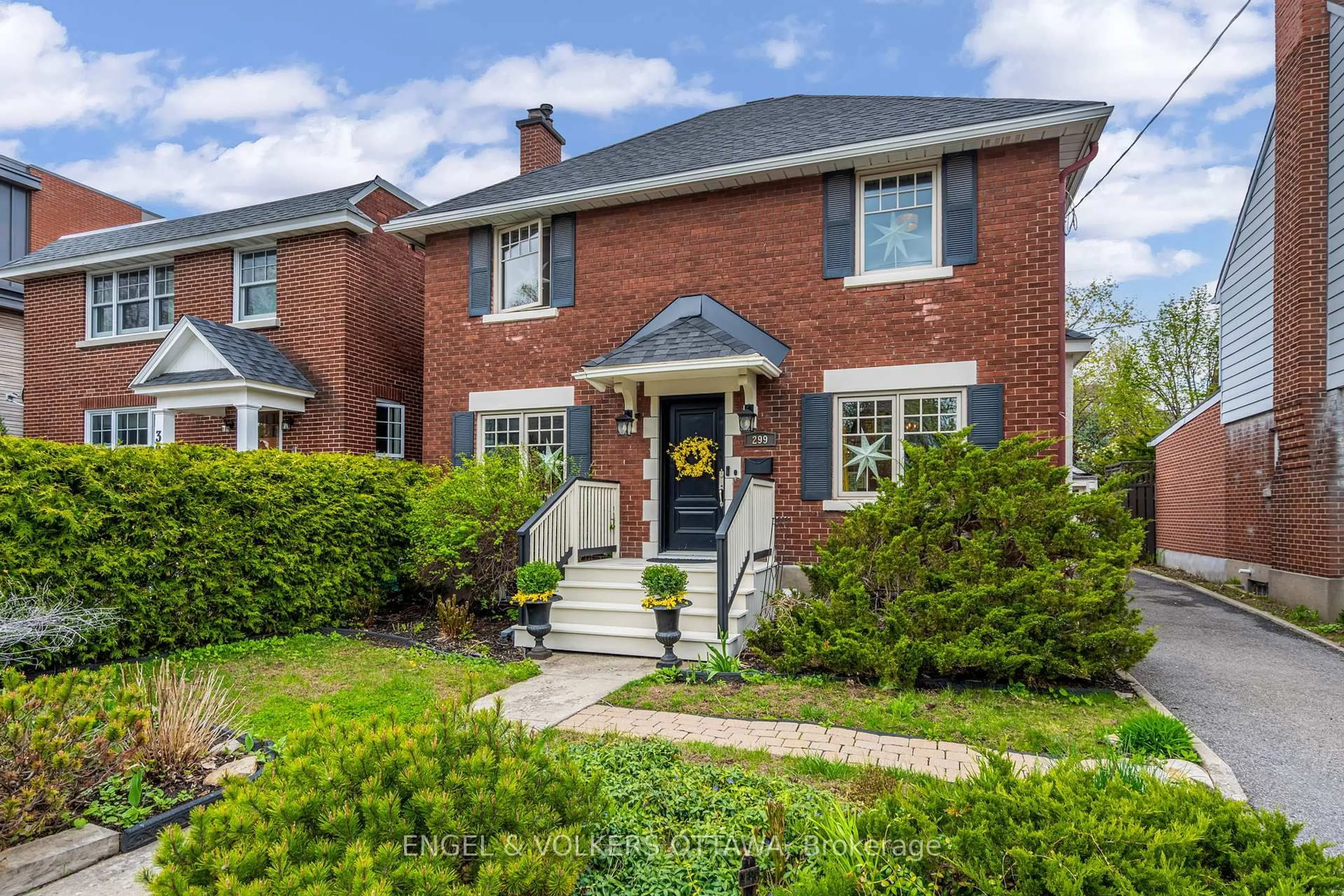 Home with brick exterior material, street for 299 Fifth Ave, Ottawa Ontario K1S 2N4
