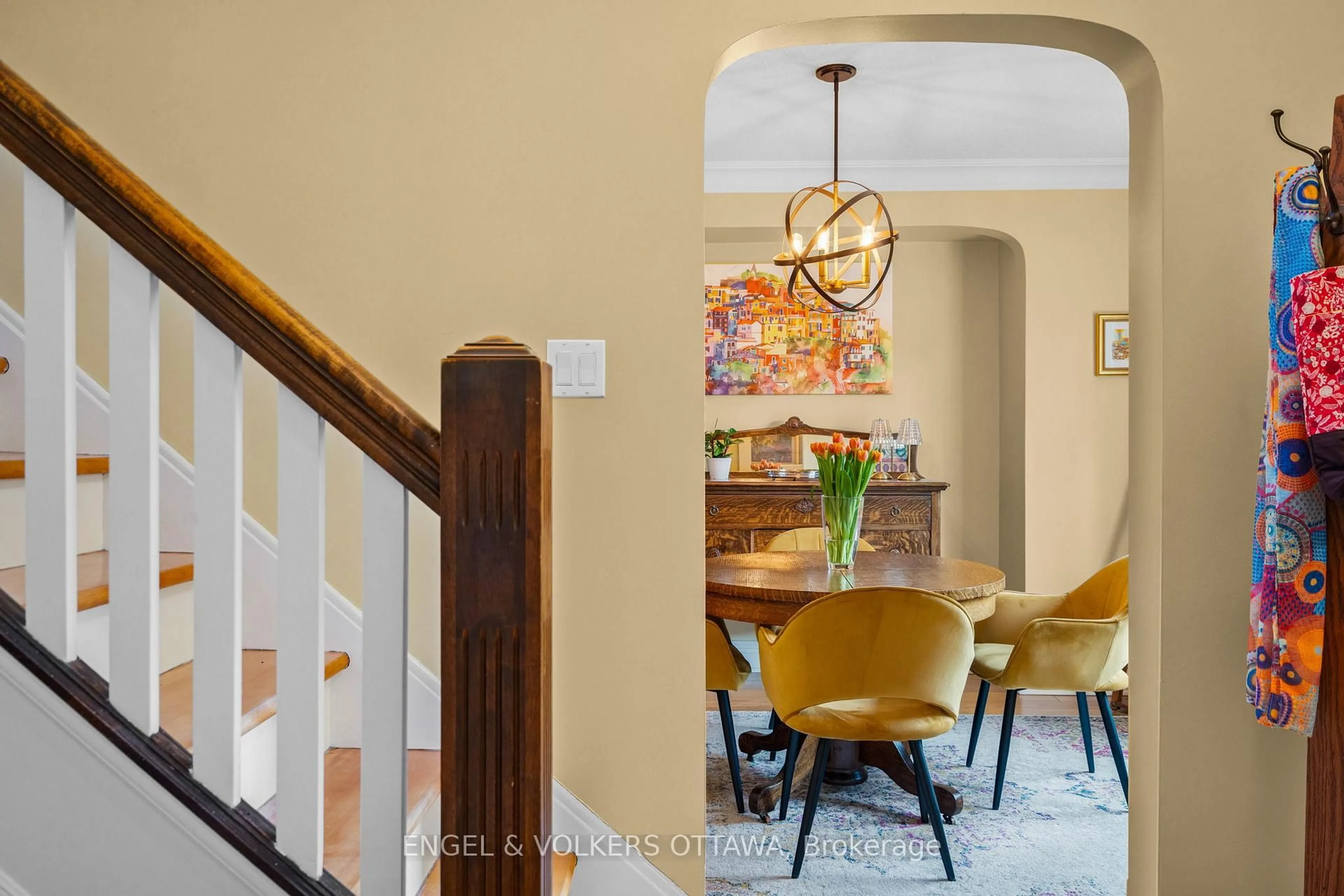 Dining room, unknown for 299 Fifth Ave, Ottawa Ontario K1S 2N4