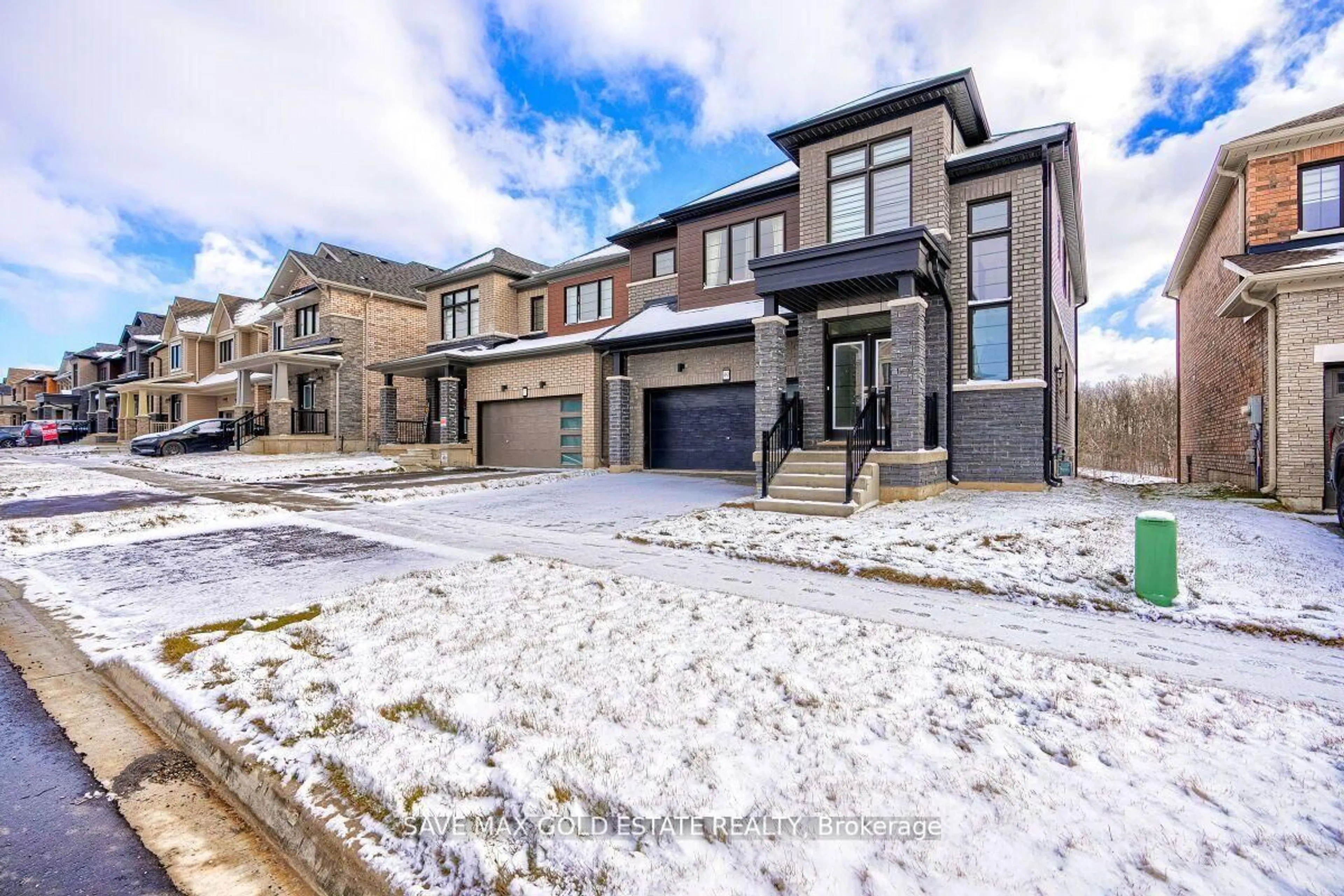Home with brick exterior material, street for 99 Lilac Circ, Haldimand Ontario N3W 0H6