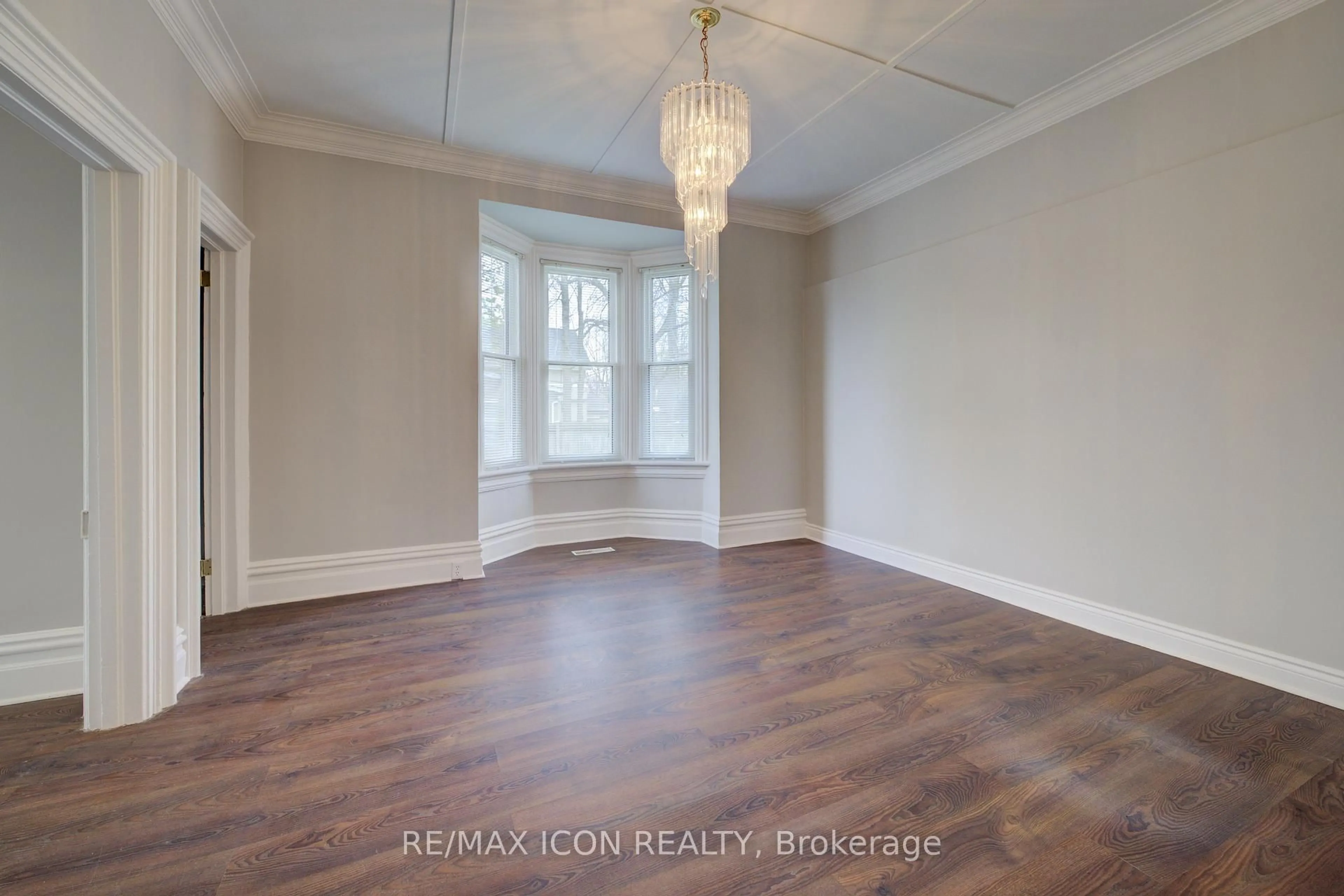 A pic of a room for 26 Chalmers St, Cambridge Ontario N1R 5B7