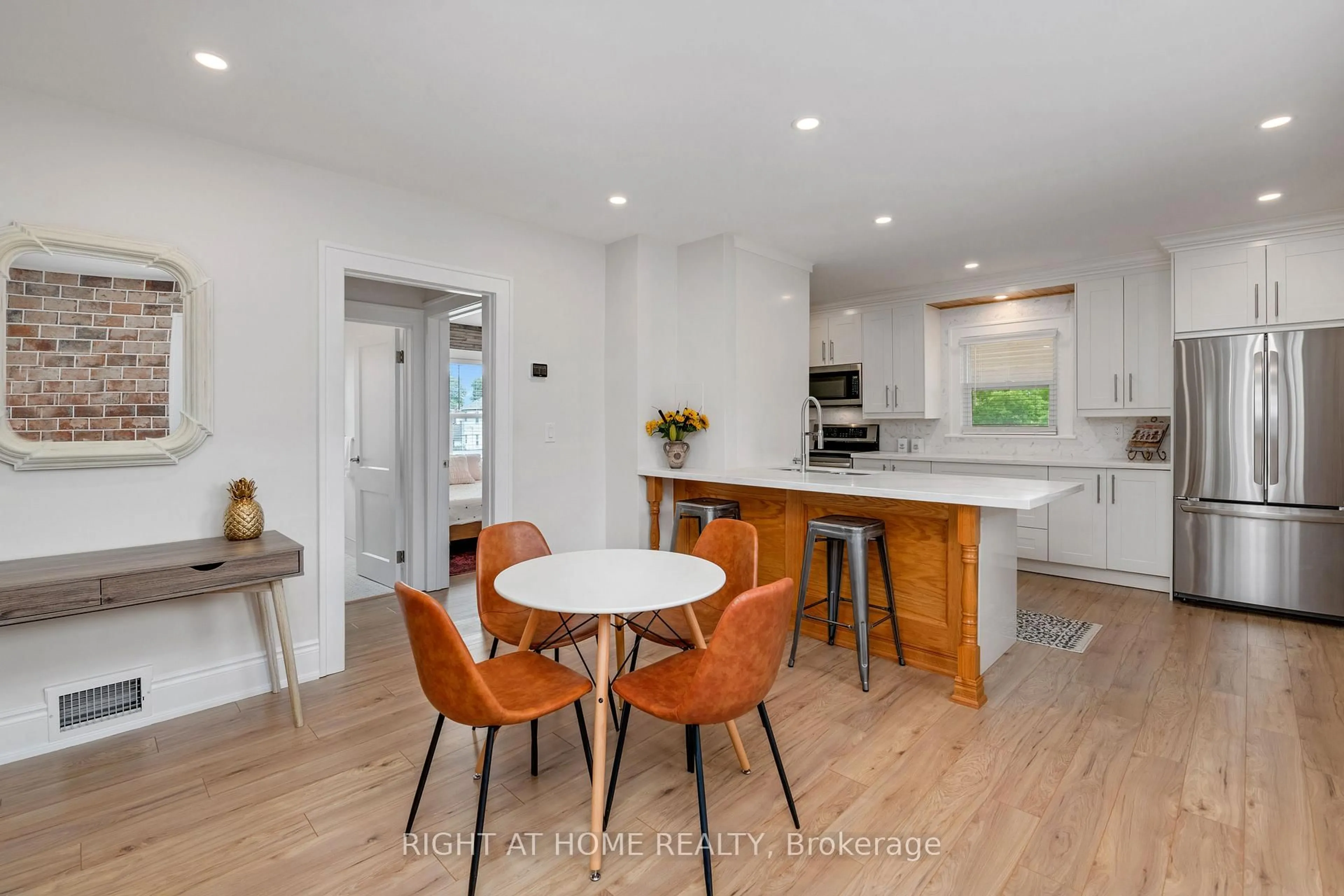 Open concept kitchen, unknown for 1379-1381 Pierre Ave, Windsor Ontario N8X 4P2