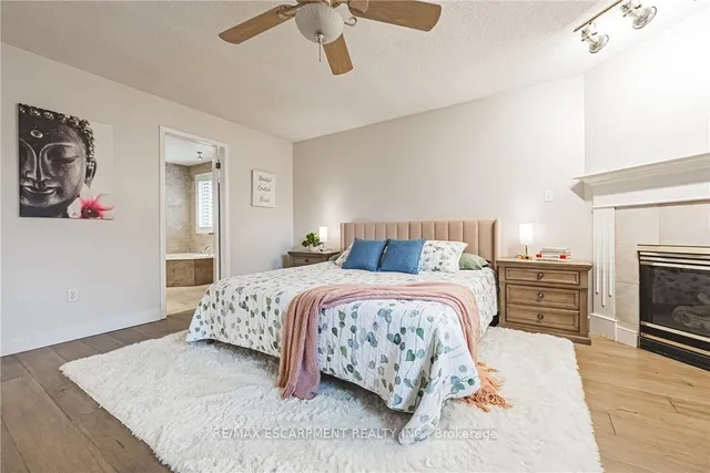 Additional property image - 6 Windmill Pl