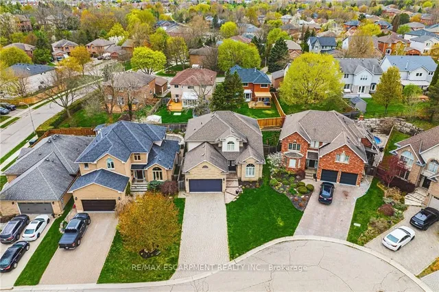 Additional property image - 6 Windmill Pl