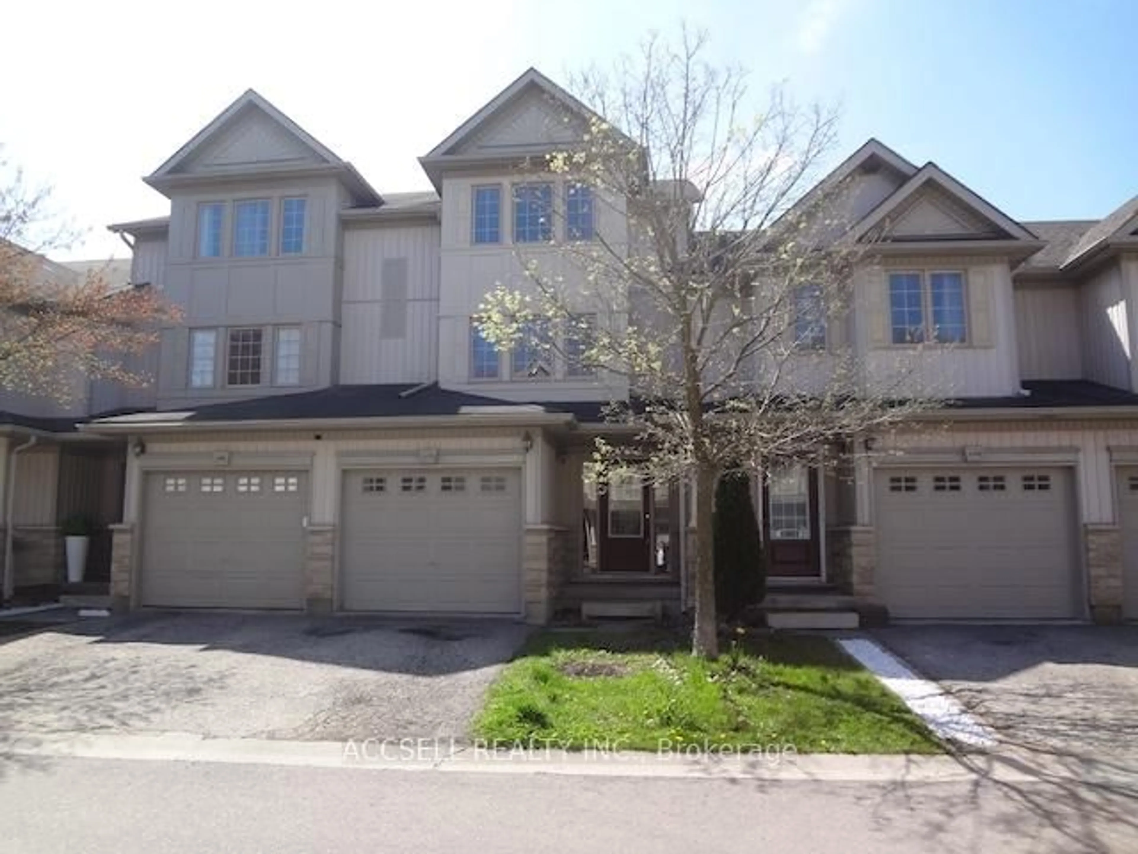 Unknown for 175 David Bergey Dr #D95, Kitchener Ontario N2E 4H6