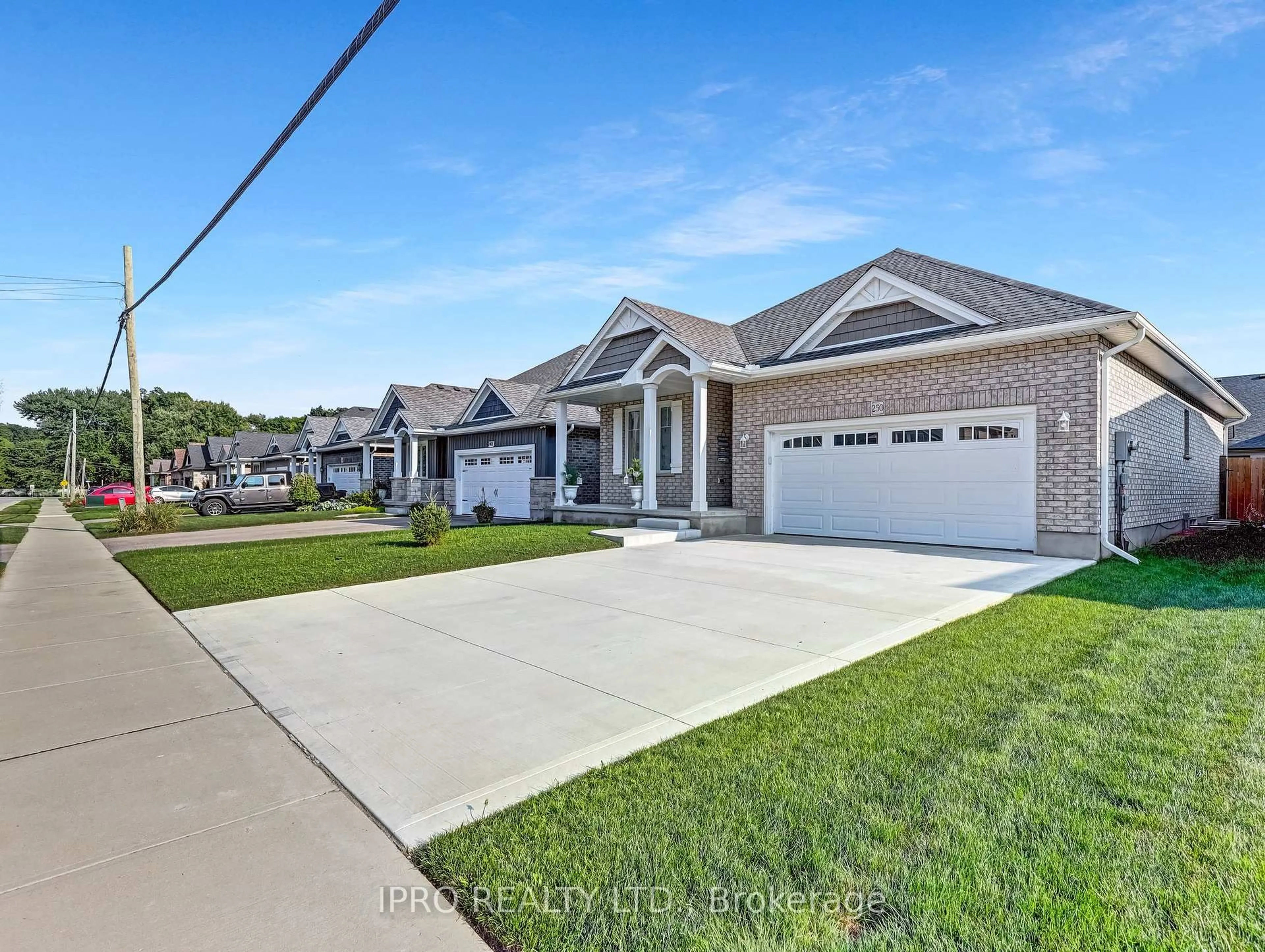 A pic from outside/outdoor area/front of a property/back of a property/a pic from drone, street for 250 Hill St, Central Elgin Ontario N5L 1J8