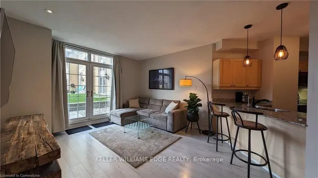 Additional property image - 135 James St Unit 115