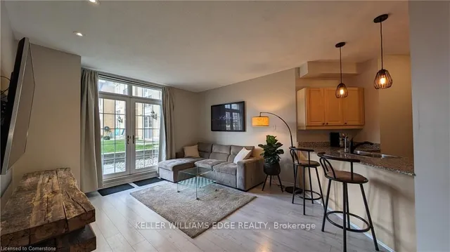Additional property image - 135 James St Unit 115