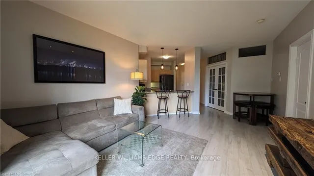 Additional property image - 135 James St Unit 115