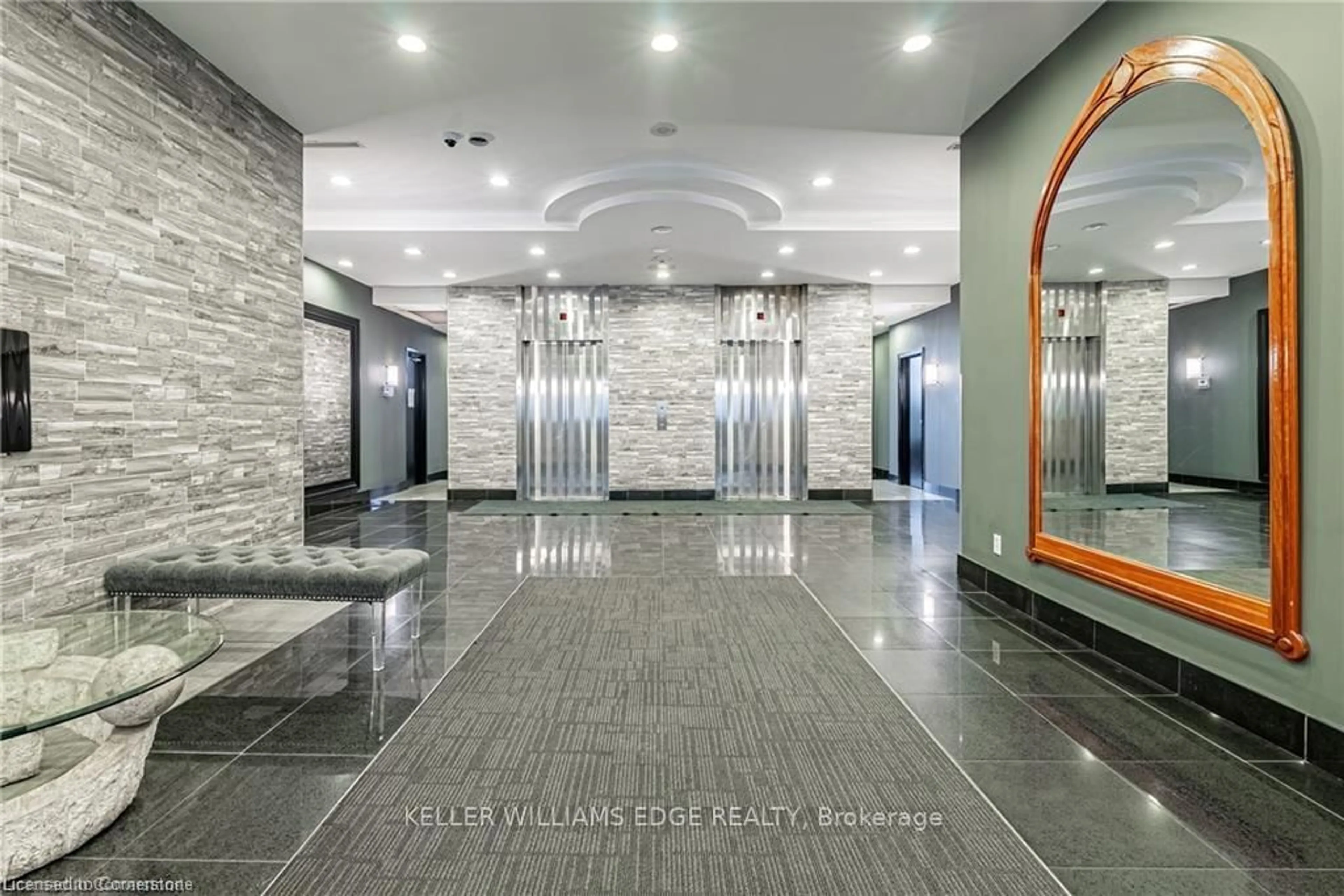 Lobby for 135 James St #115, Hamilton Ontario L8P 2Z6