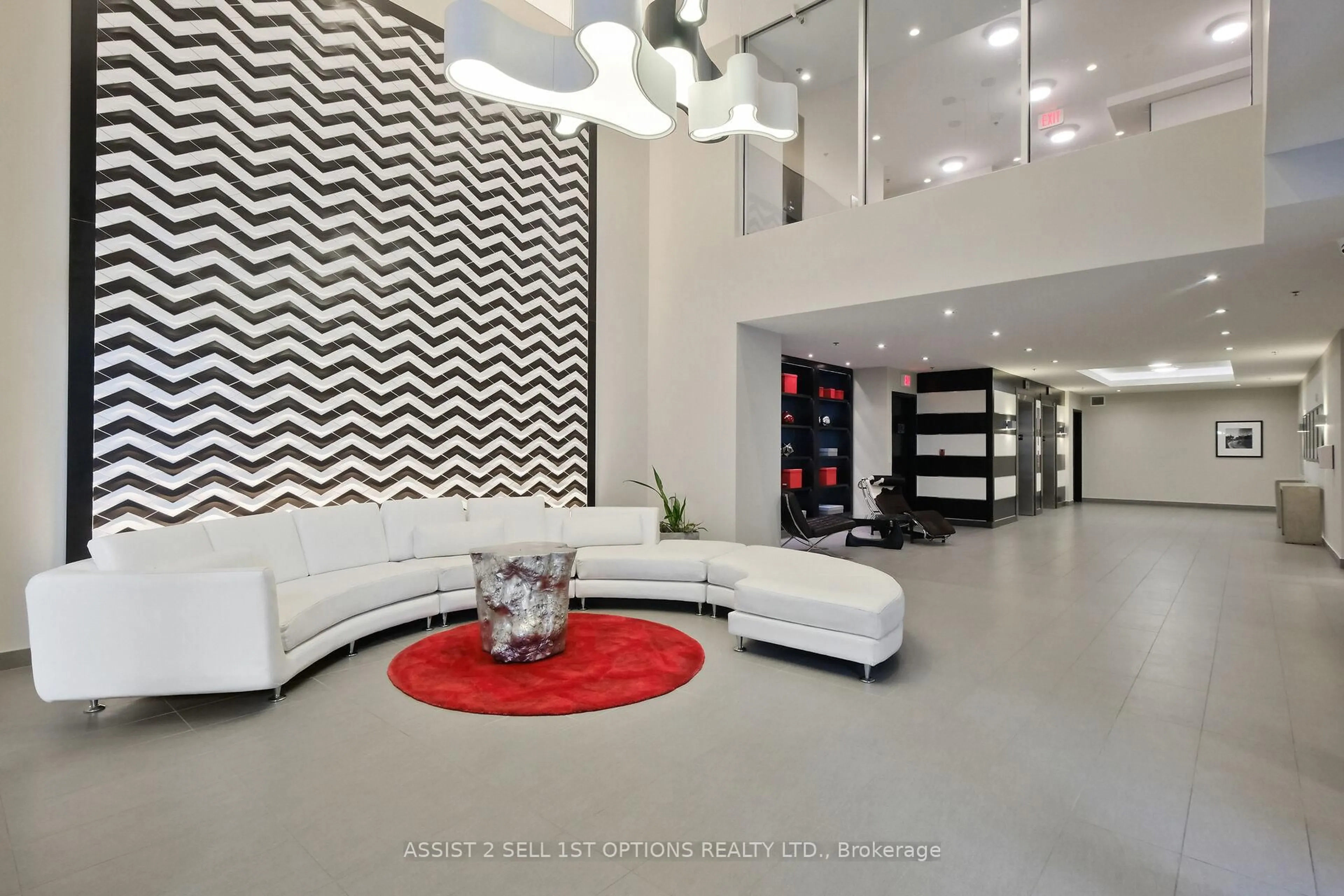 Lobby for 98 Richmond Rd #601, Ottawa Ontario K1Z 0B2