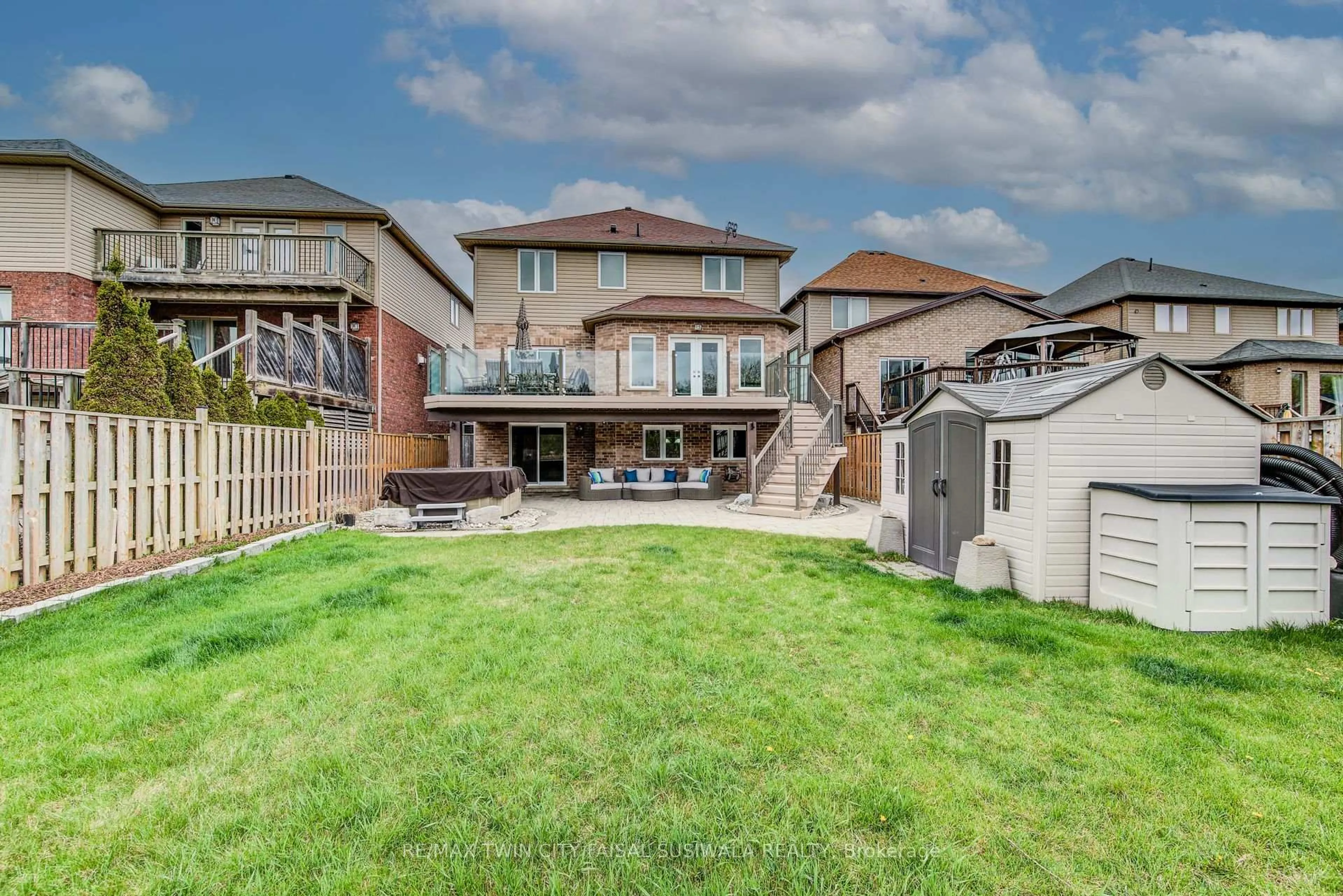 Unknown for 1236 Dunbar Rd, Cambridge Ontario N3H 4W6