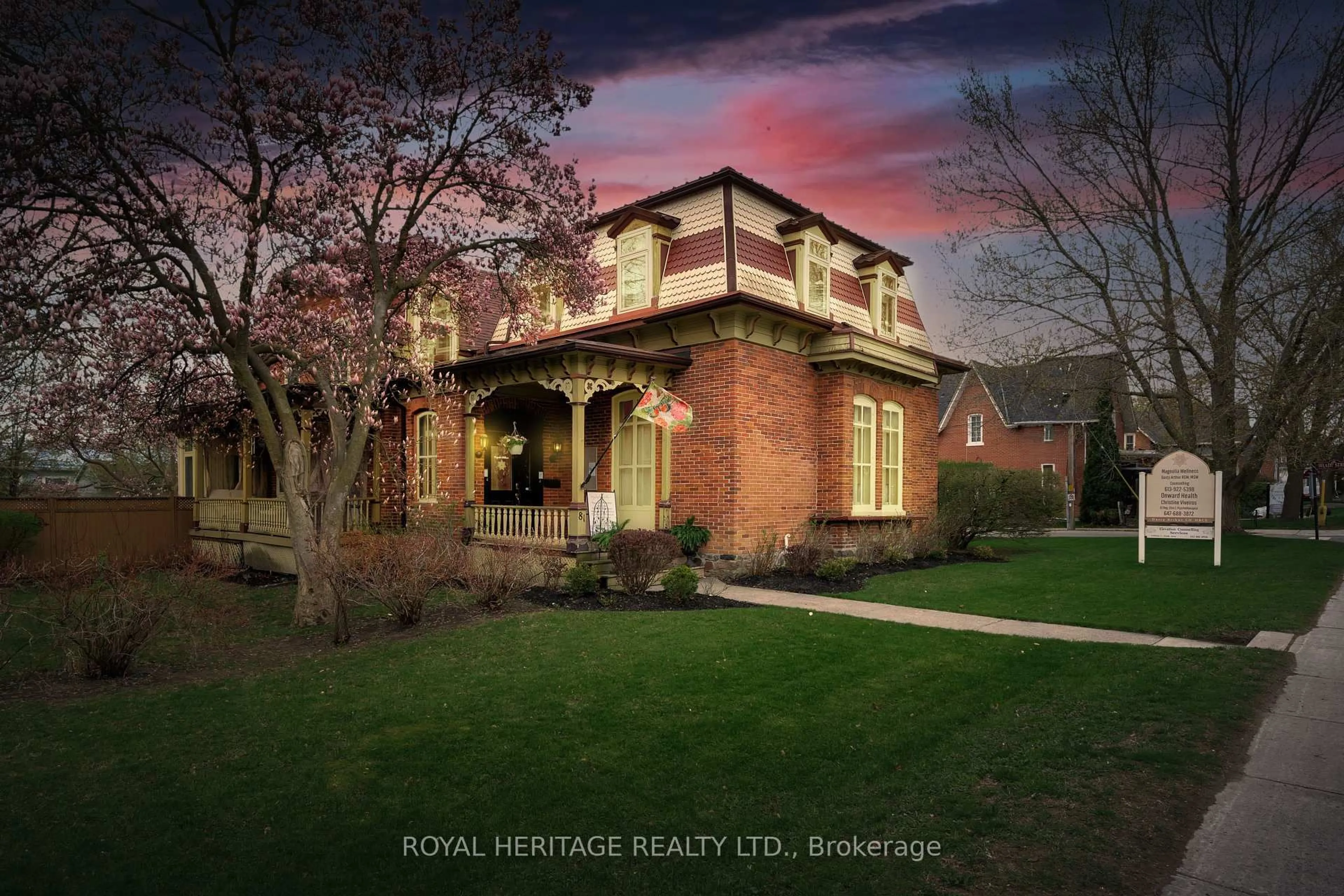 Home with brick exterior material, building for 81 Main St, Brighton Ontario K0K 1H0