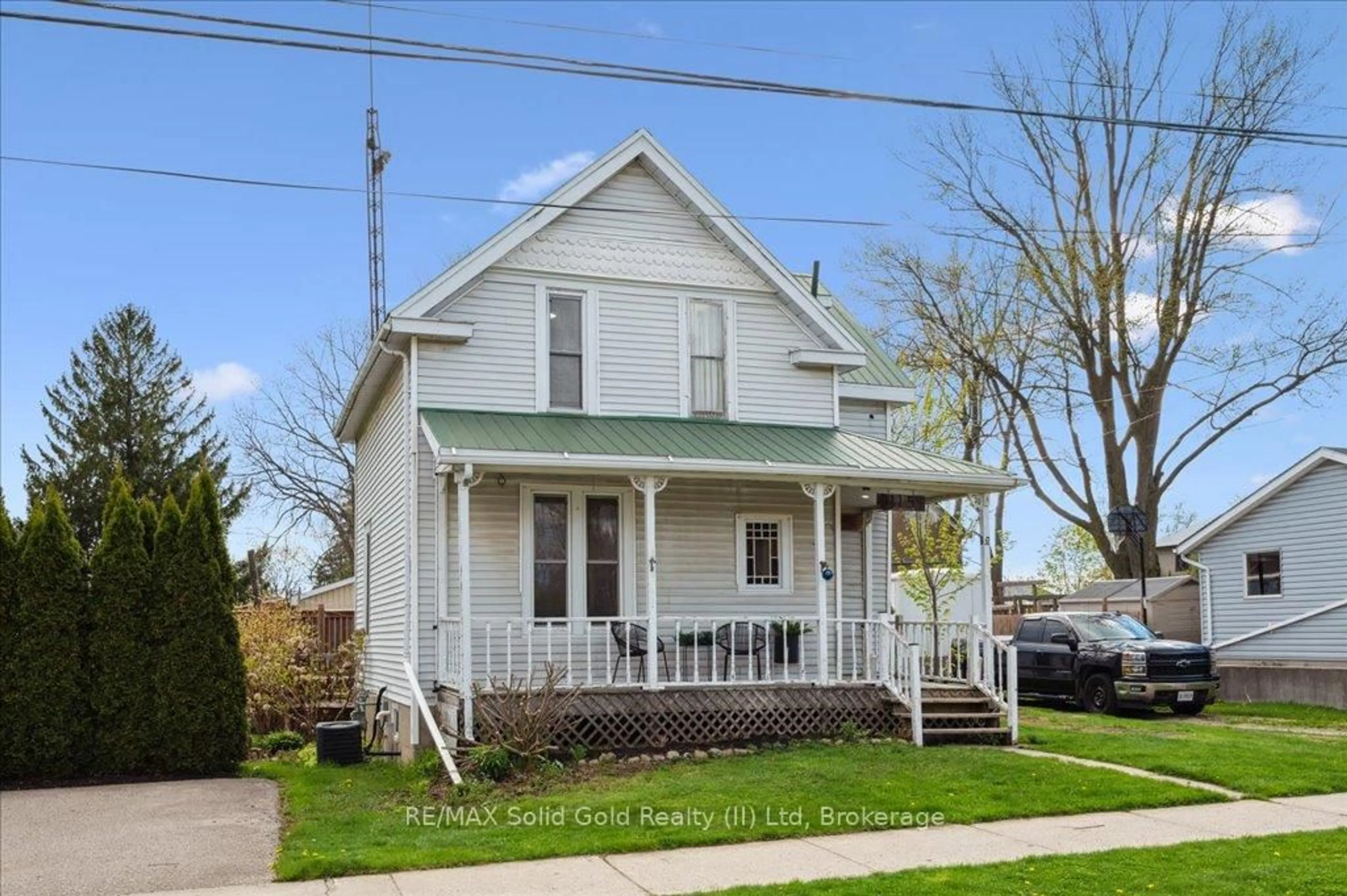 Home with vinyl exterior material, street for 115 Argyle St, Zorra Ontario N0J 1J0