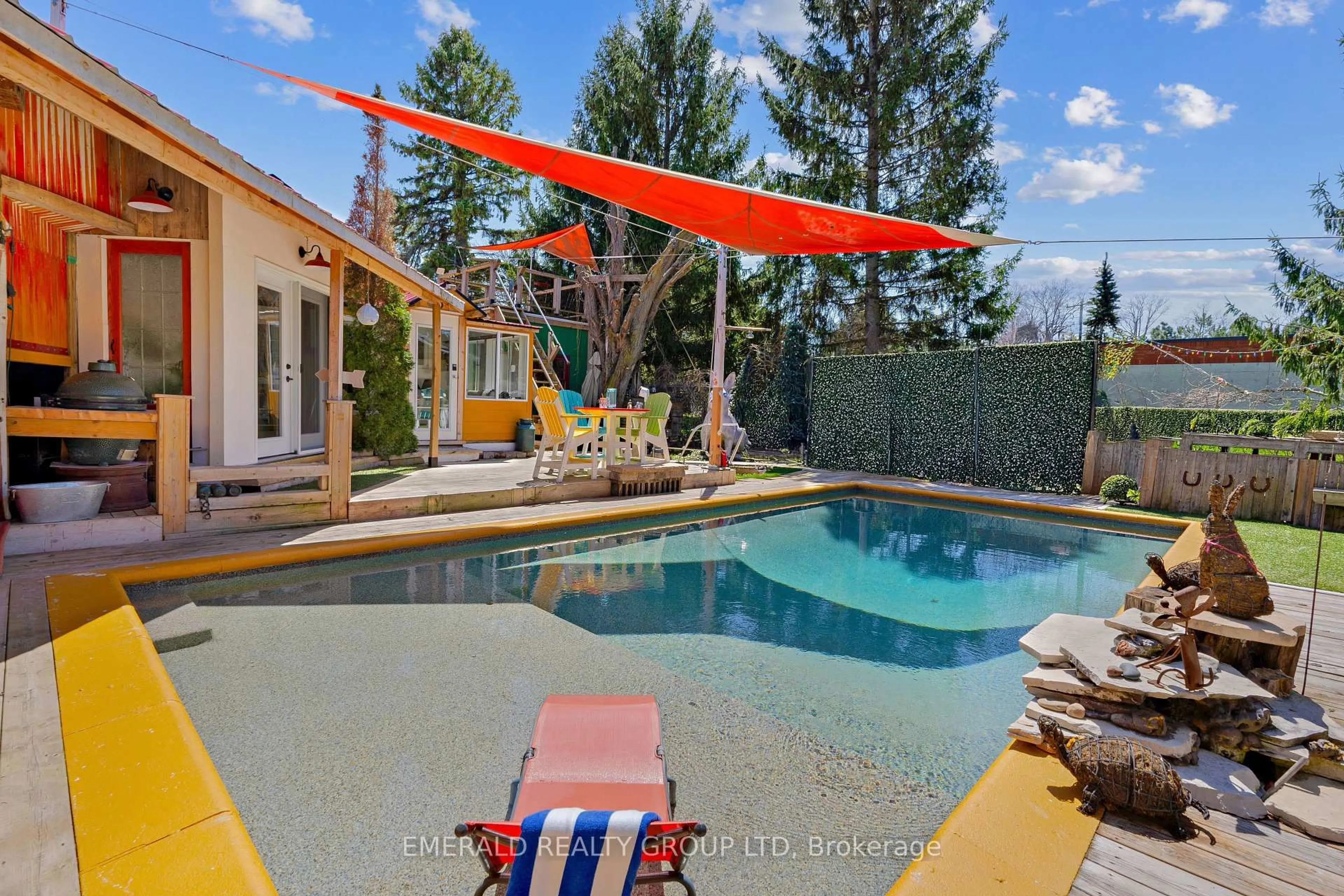 Pool for 3816 Crystal Beach Dr, Fort Erie Ontario L0S 1B0
