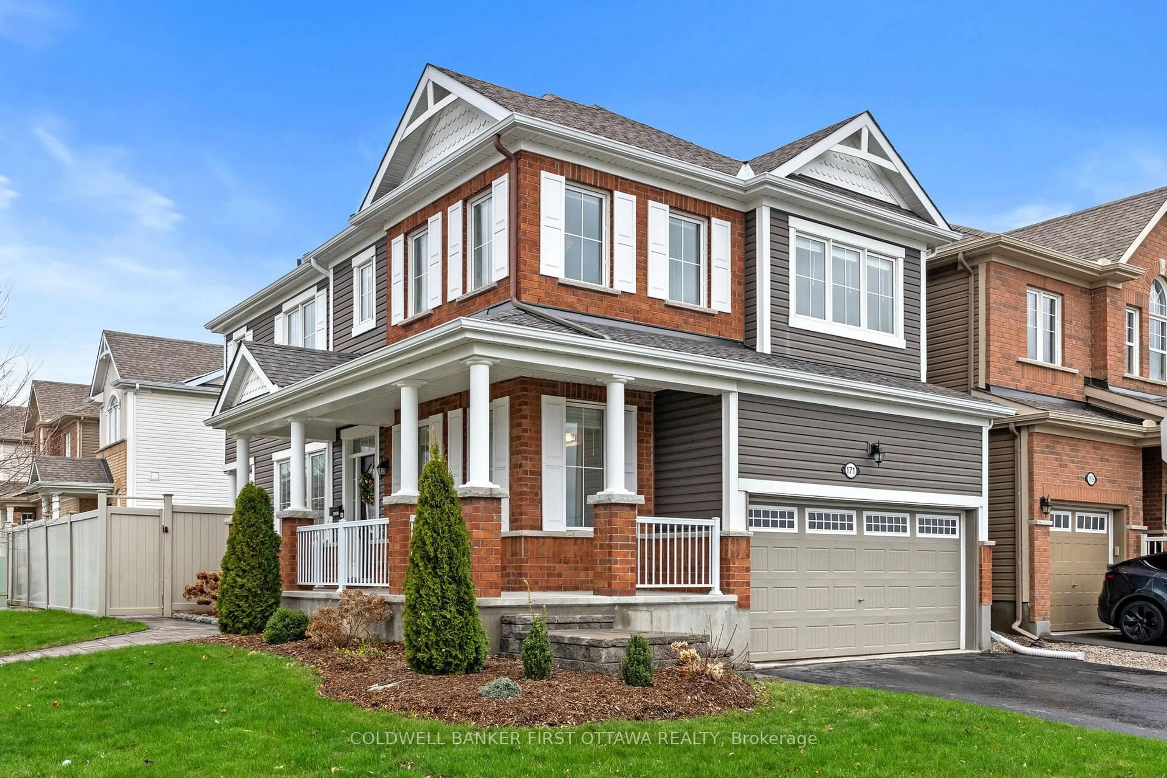 Home with vinyl exterior material, street for 171 SANTOLINA St, Ottawa Ontario K2S 0W9