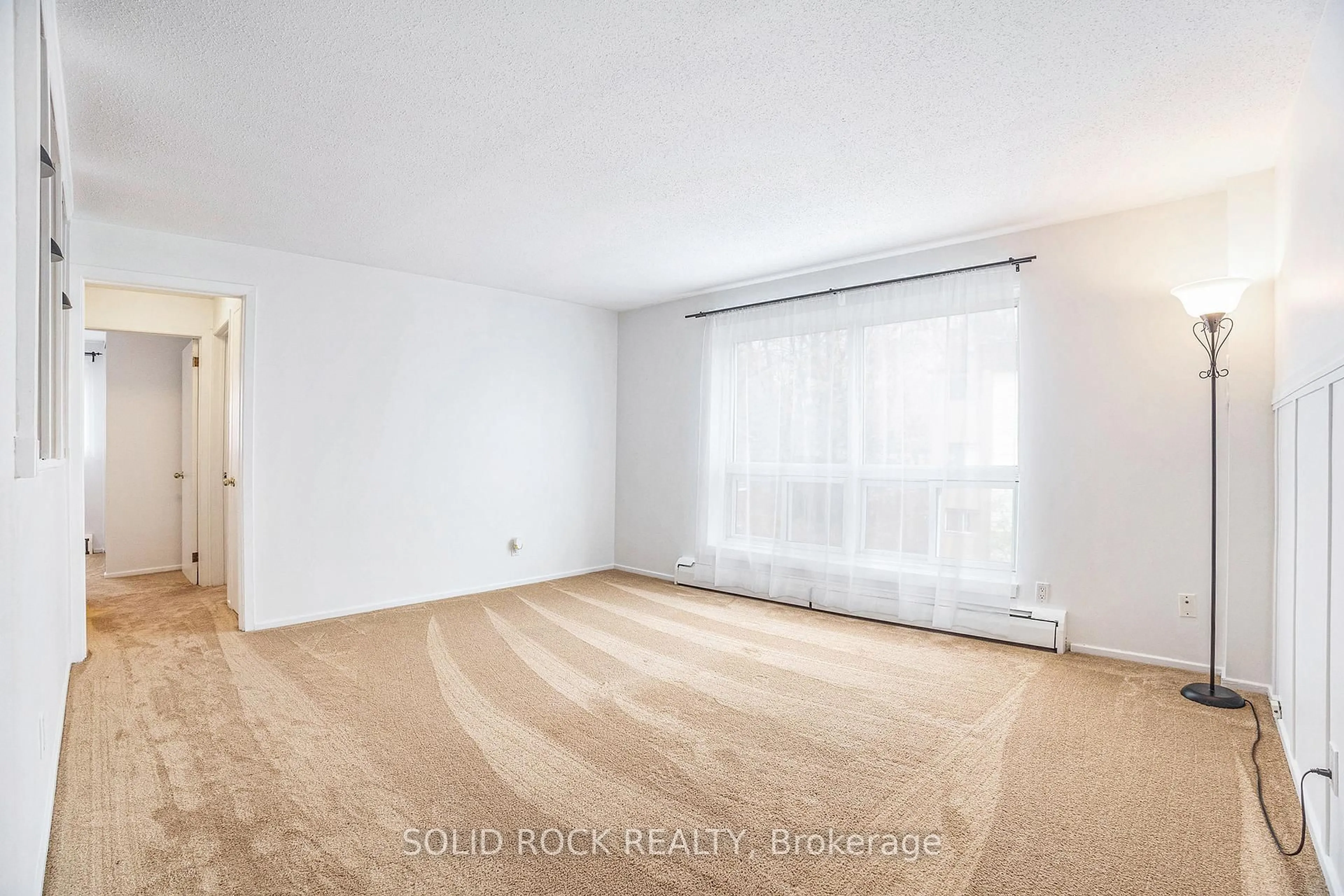 A pic of a room for 47 Sumac St #14, Ottawa Ontario K1J 7T7