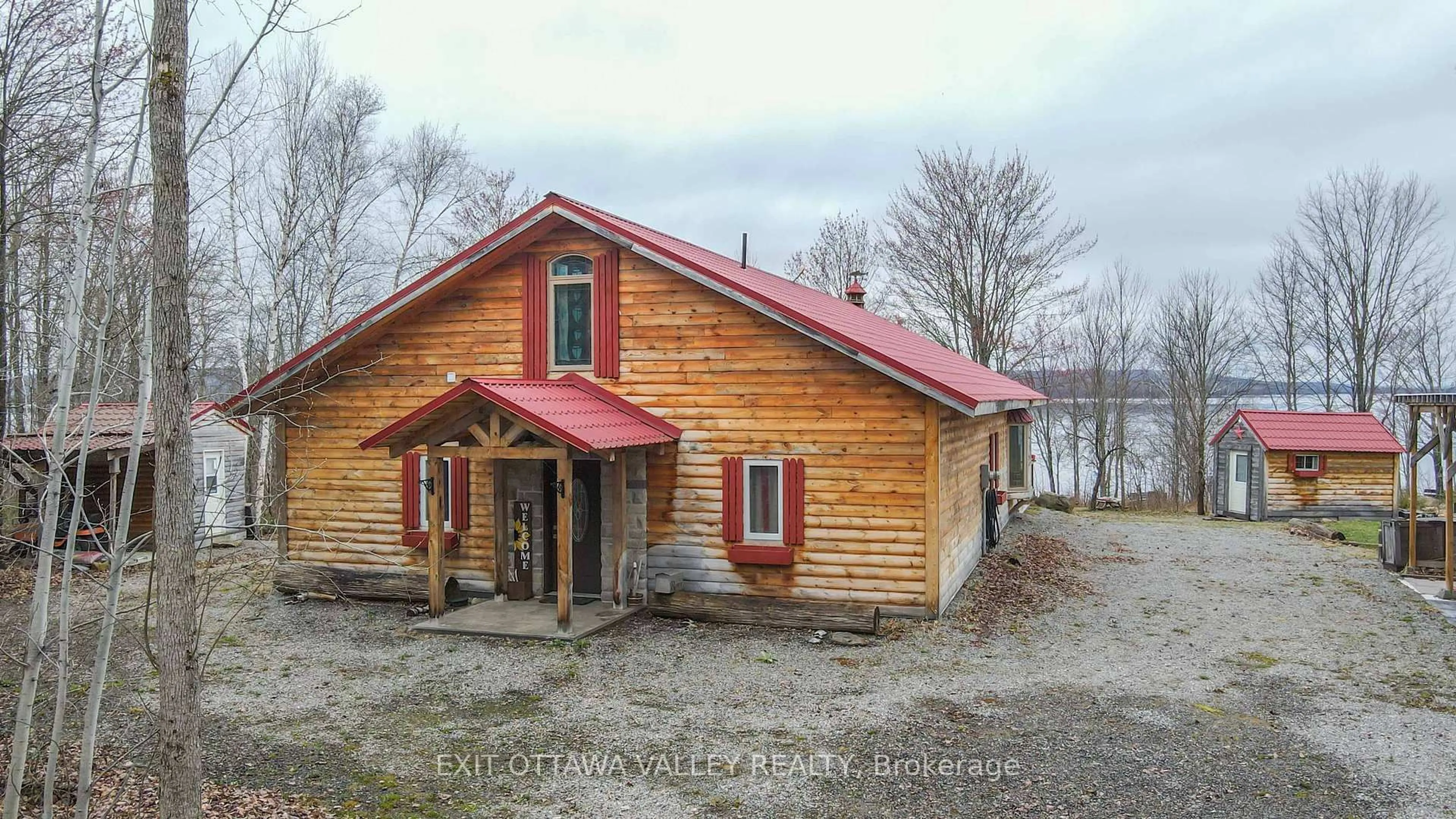 A pic from outside/outdoor area/front of a property/back of a property/a pic from drone, building for 697 Curtiss Rd, Barry's Bay Ontario K0J 1B0