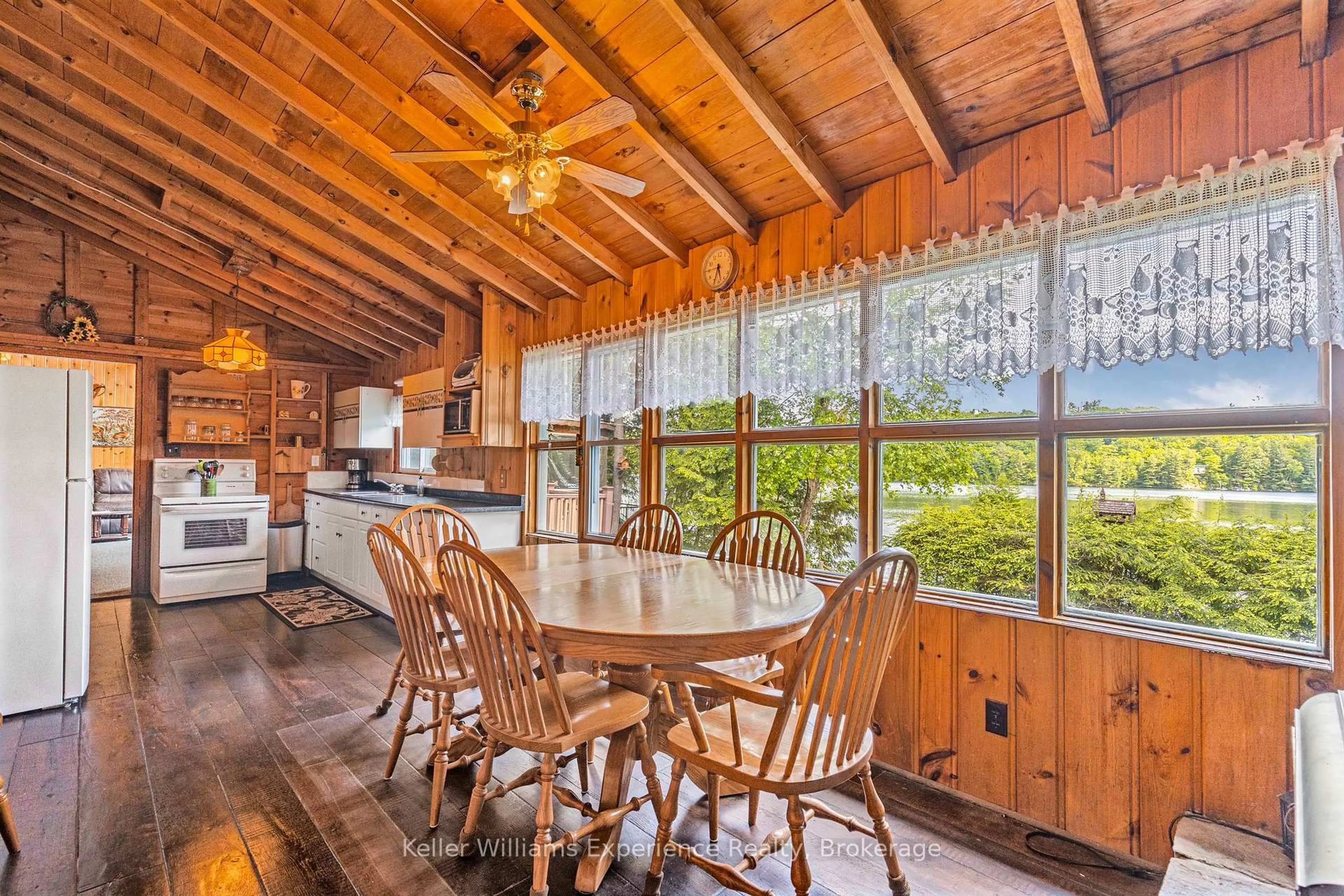 Dining room, wood/laminate floor for 1077 Friendship Lane, Algonquin Highlands Ontario K0M 1J2