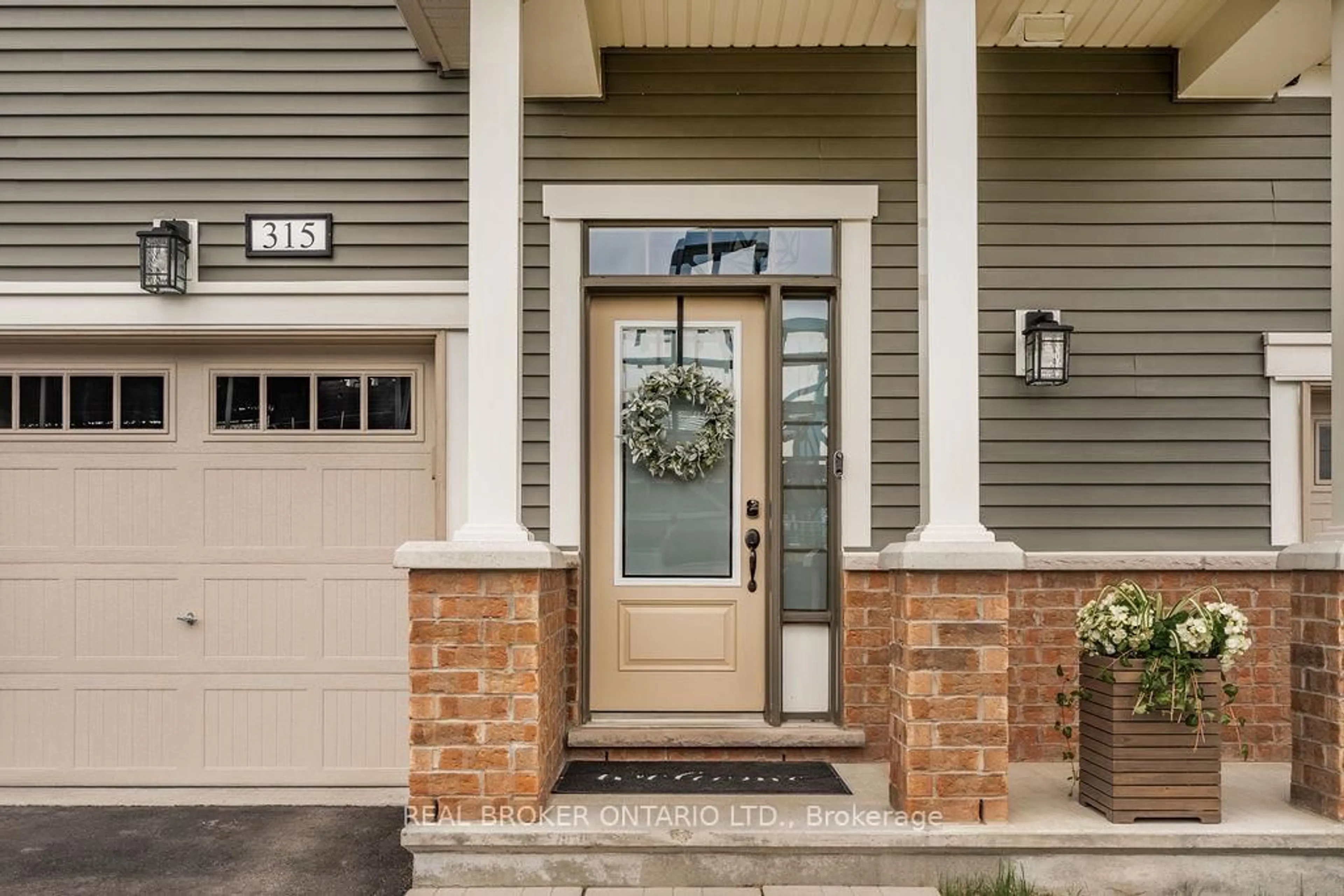 Unknown for 315 Sweet Valley Dr, Ottawa Ontario K4A 5J5