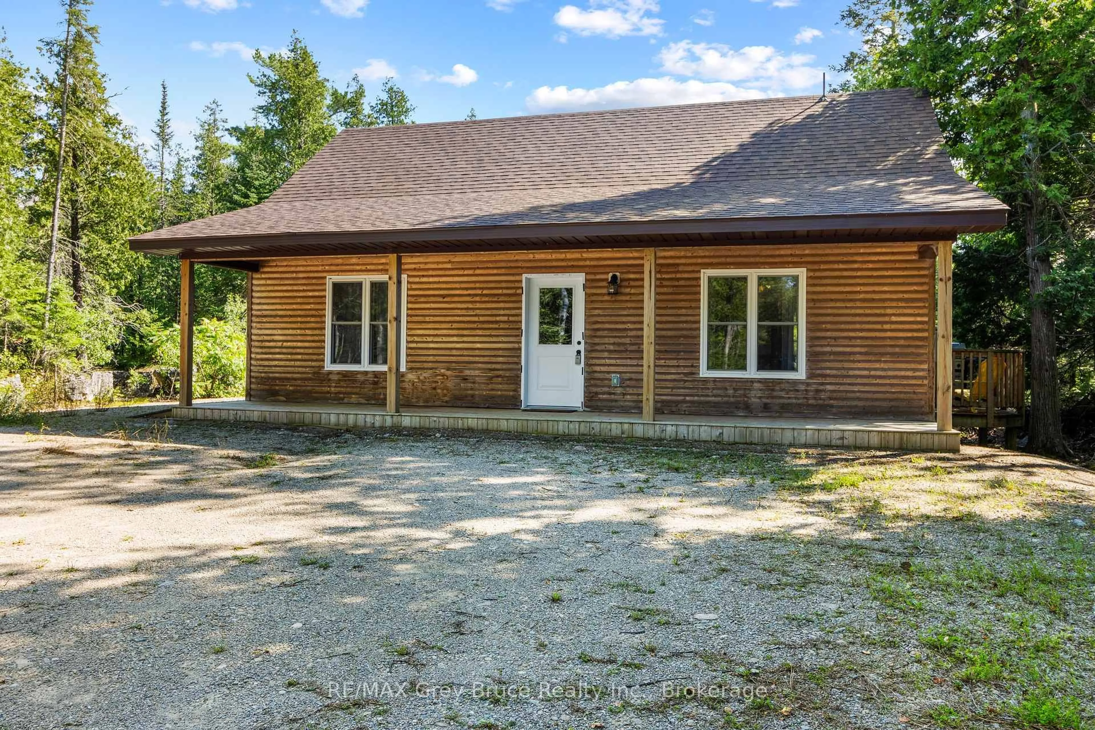 Unknown for 6053 Highway 6 N/A, Northern Bruce Peninsula Ontario N0H 2R0