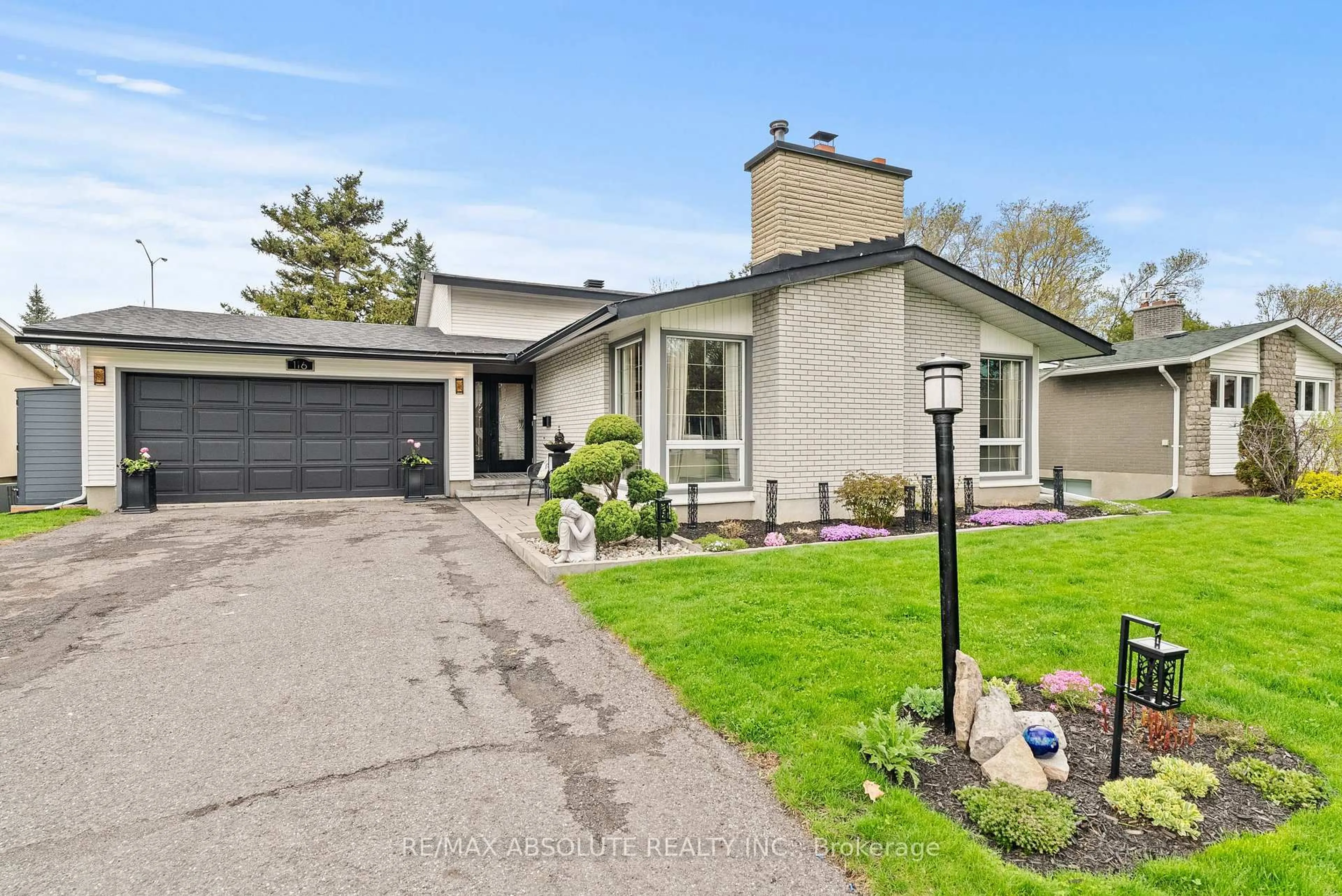 Unknown for 116 Queensline Dr, Ottawa Ontario K2H 7J5